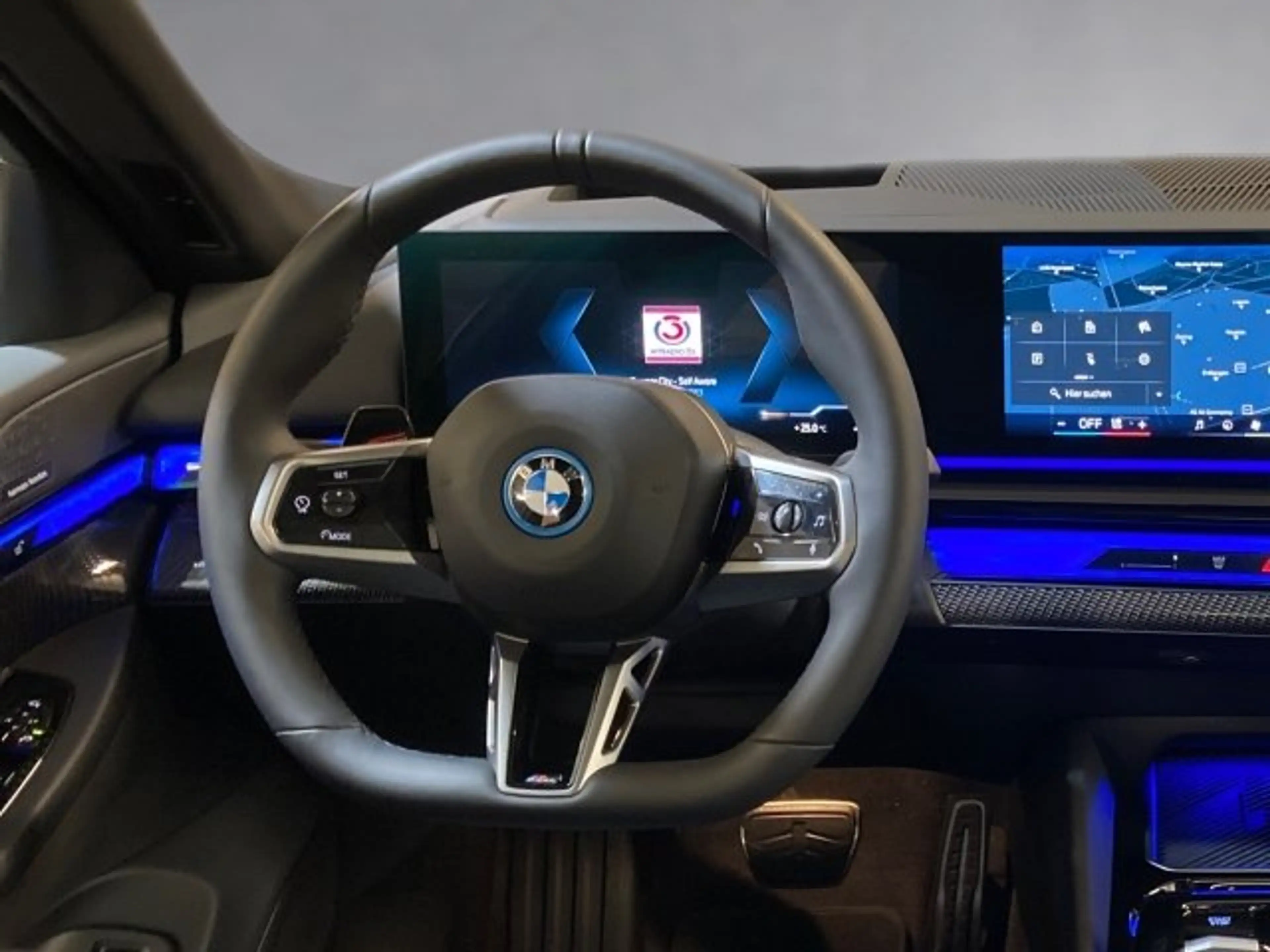 BMW i5 xDrive40 Touring — photo 2