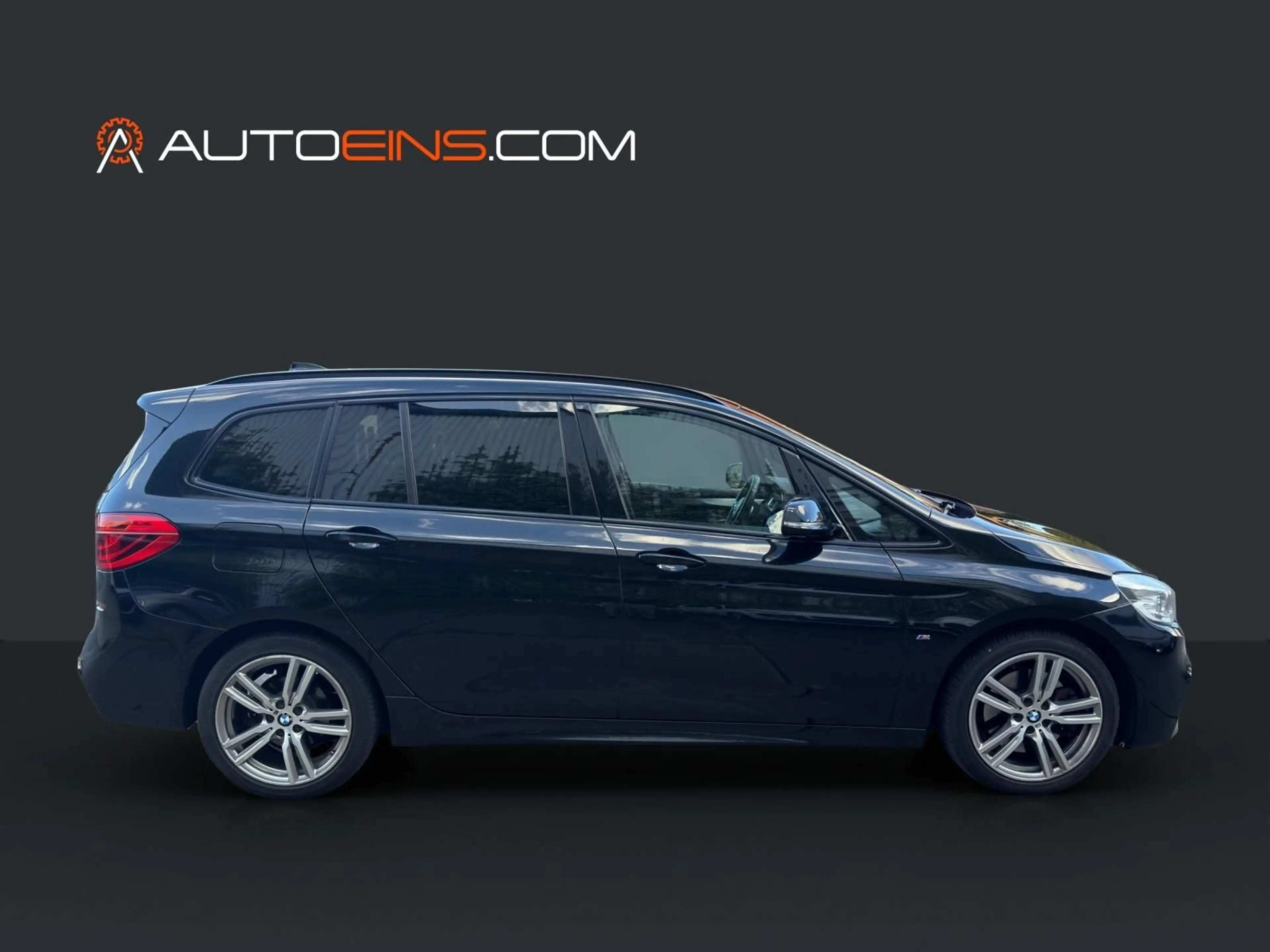 BMW 220 *xDrive*M-Sport*HeadUp*7Sitzer* — photo 7