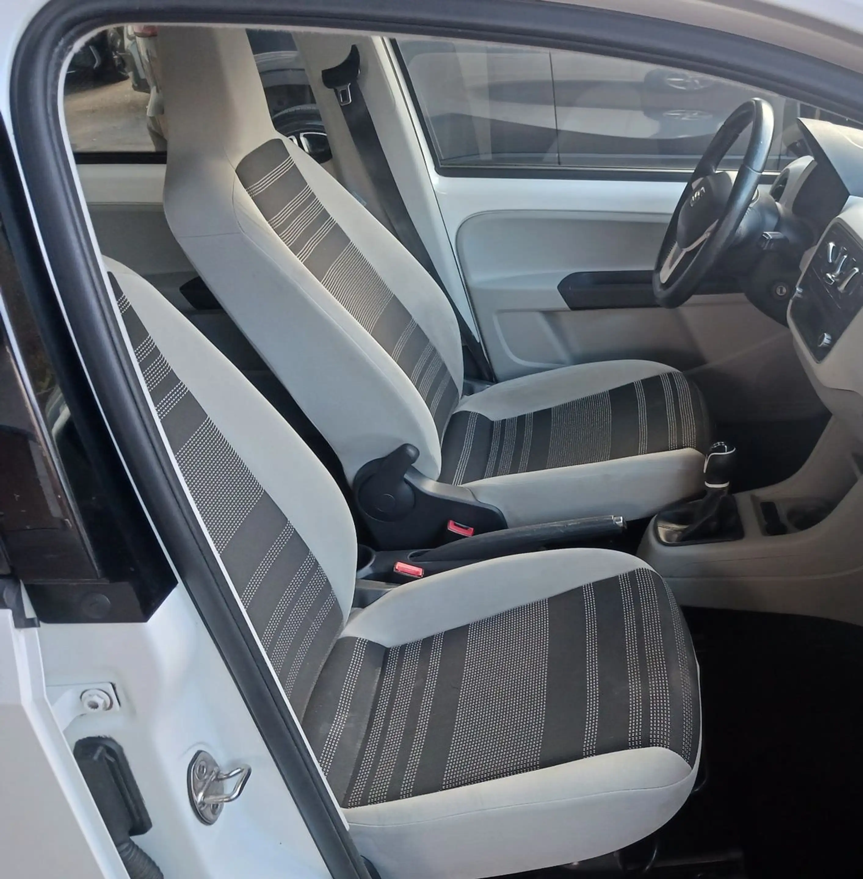 SEAT Mii 1.0 TSI 44 kW Style Klima,4-türig,Alu,PDC — photo 12