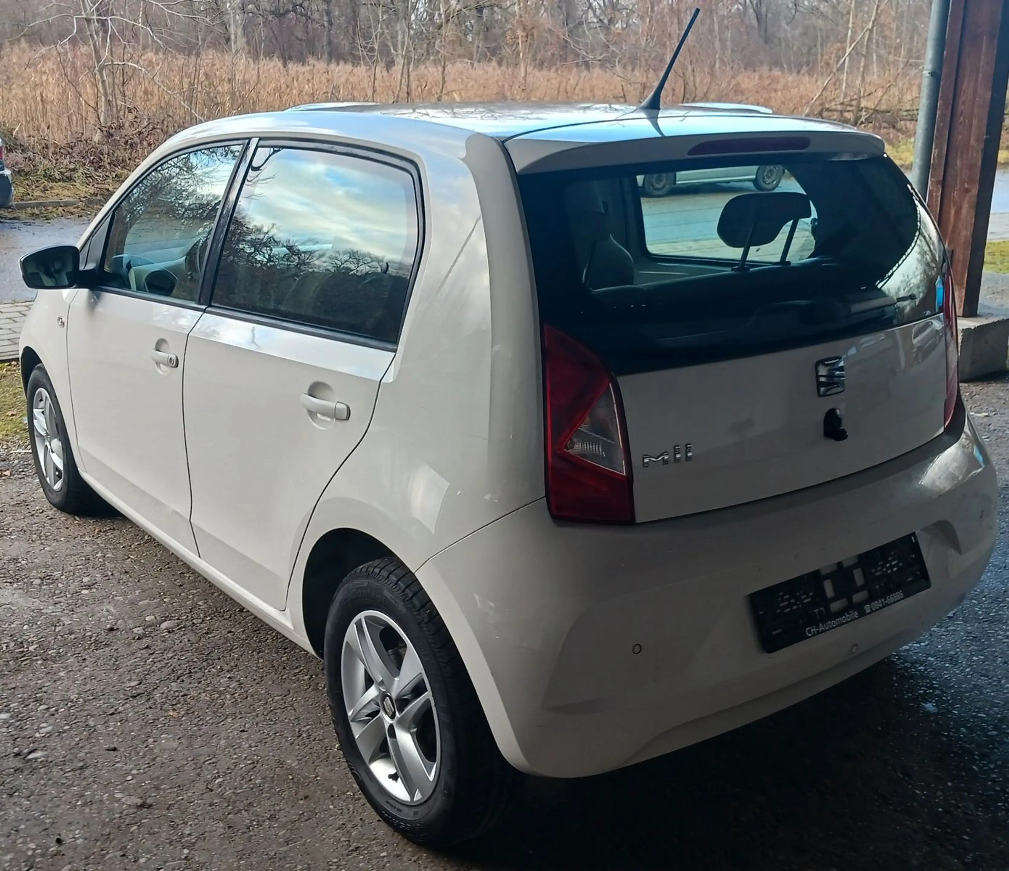 SEAT Mii 1.0 TSI 44 kW Style Klima,4-türig,Alu,PDC — photo 4