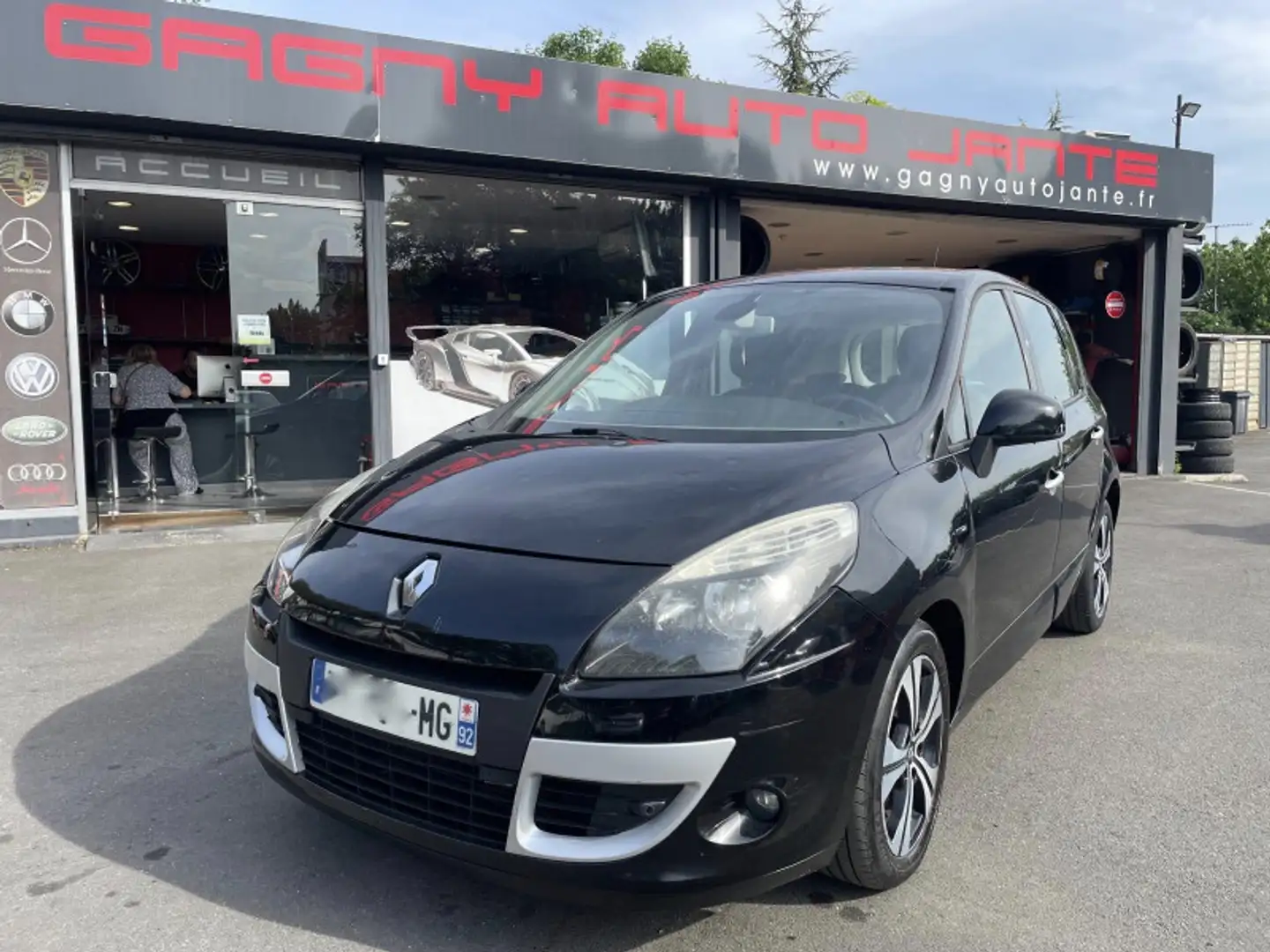 Renault Scenic 1.4 TCE 130CH BOSE EURO5 - 1