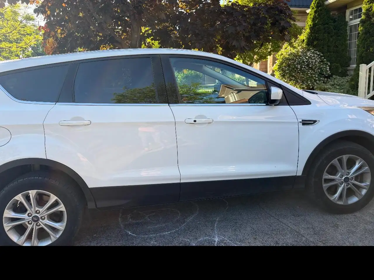 Ford Escape снимка Ford Escape