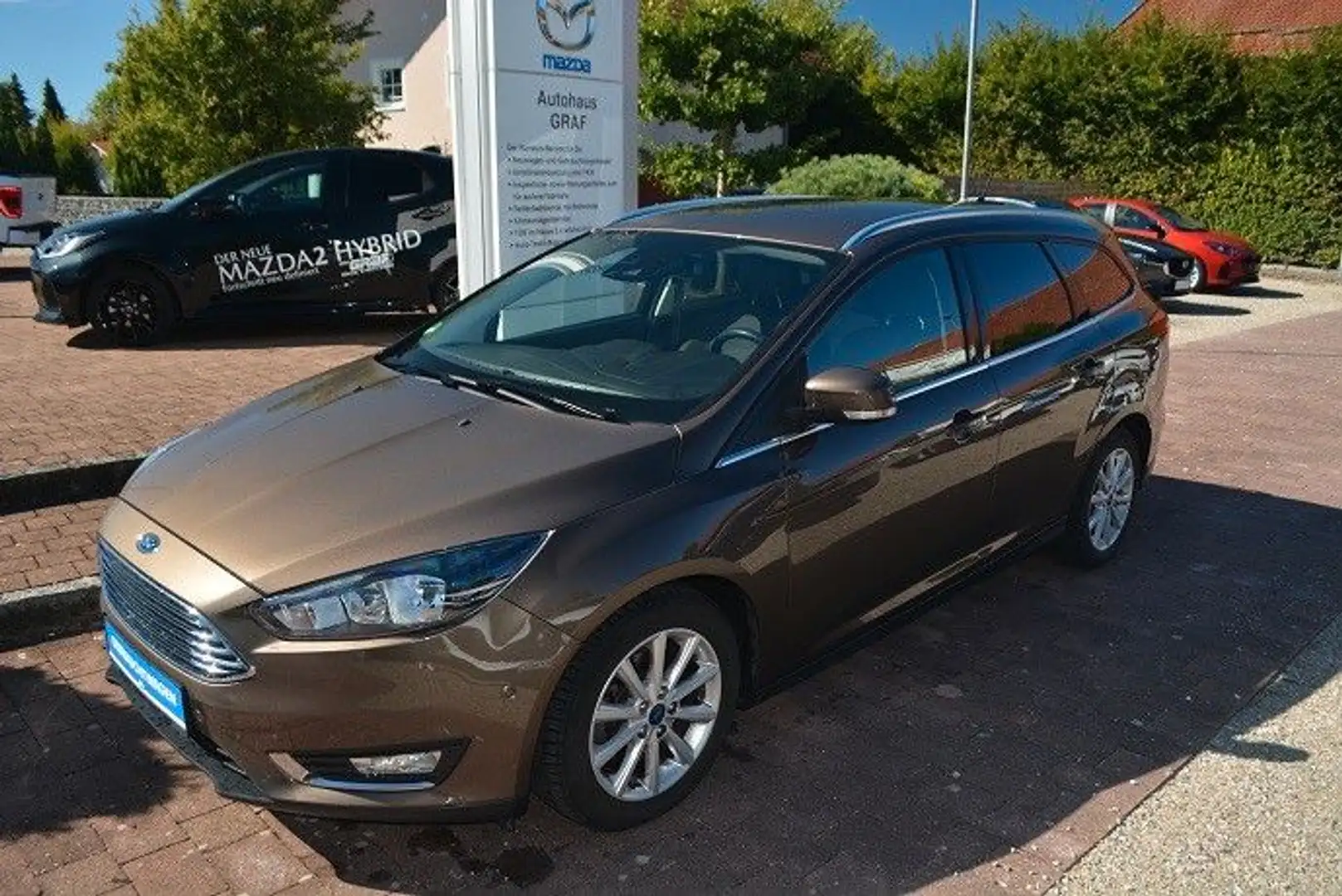 Ford Focus Turnier Titanium Brun - 2