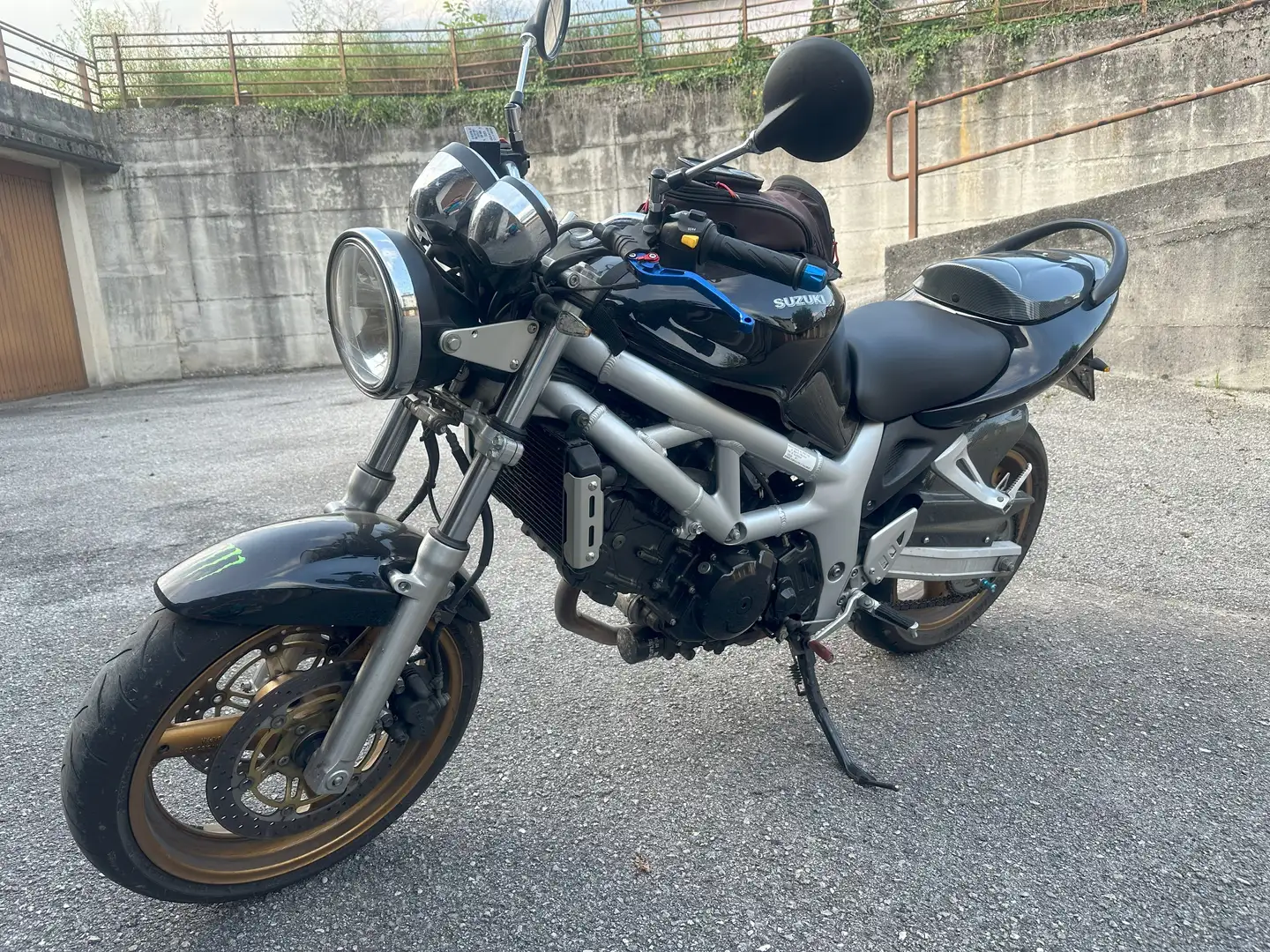 Suzuki SV 650 Noir - 2
