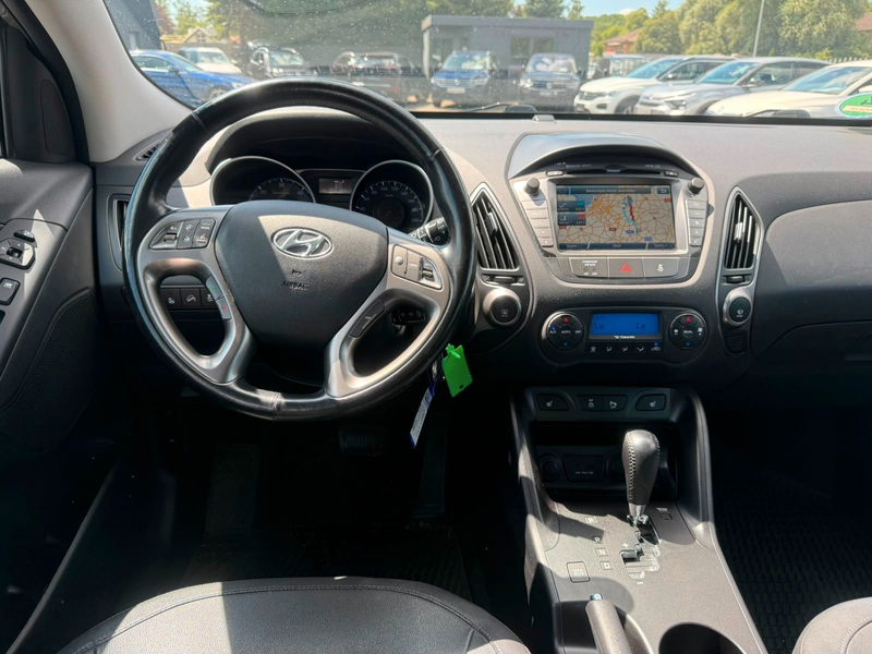Hyundai iX35 Style/GO AWD AUTOMATIK*XENON*NAV*SHZ*CAM — photo 12