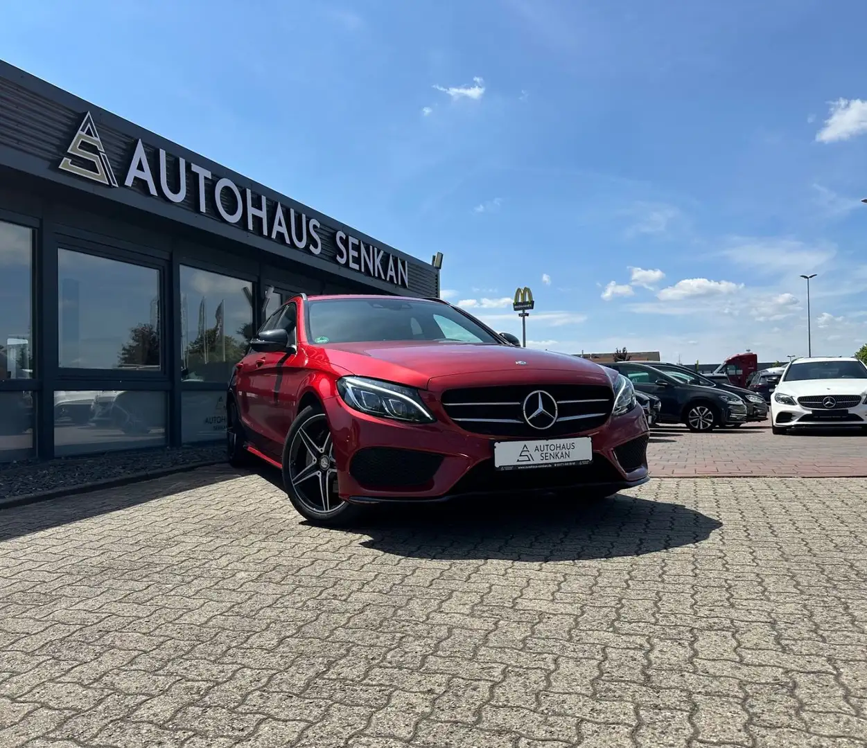 Mercedes-Benz C 220 d T-Modell AMG-LINE*VOLLLEDER*NAVI*STANDH* Rood - 1