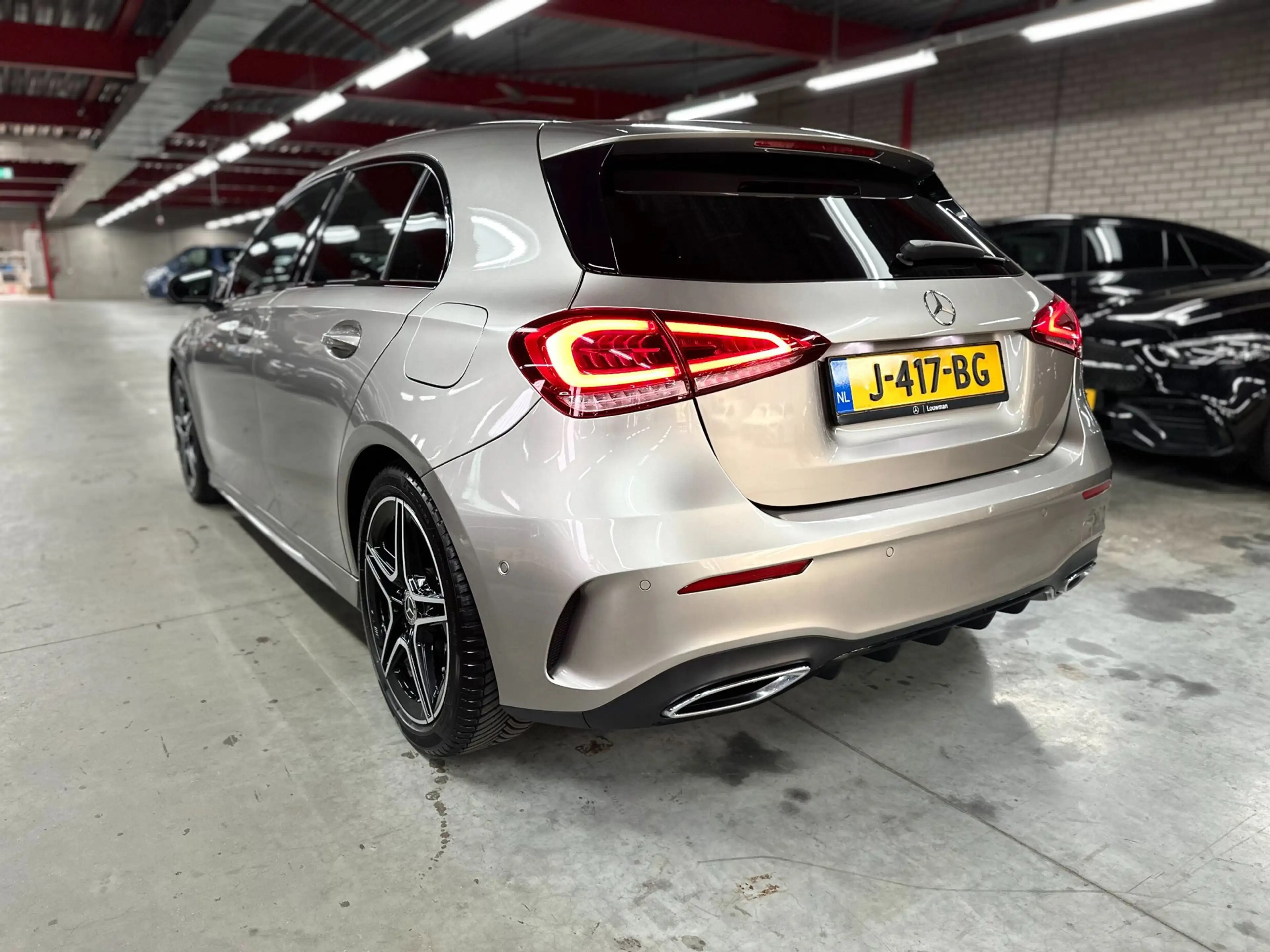 Mercedes-Benz A 180 Business Solution AMG, Widesceen, Sfeerverlichting — photo 2