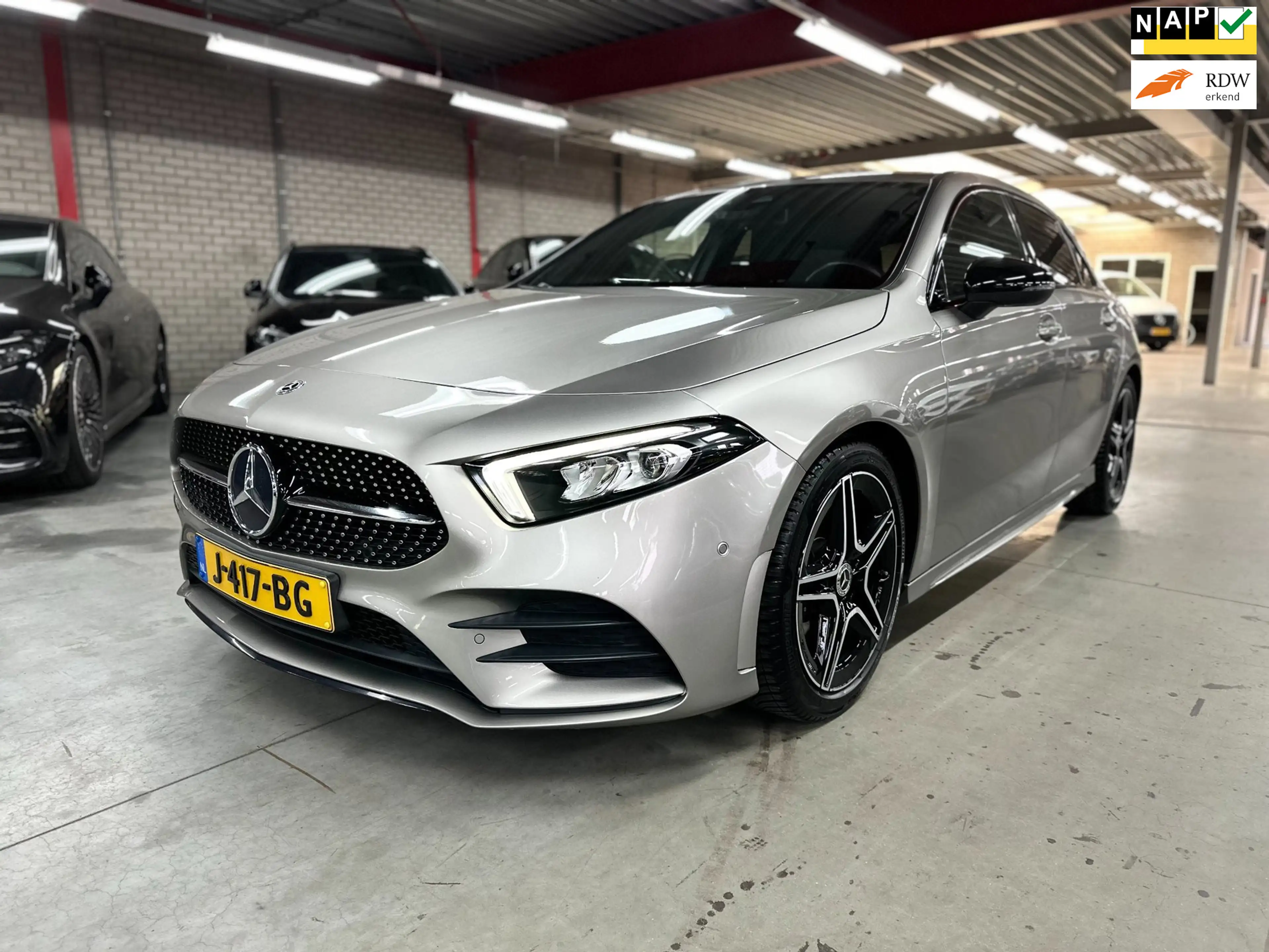 Mercedes-Benz A 180 Business Solution AMG, Widesceen, Sfeerverlichting