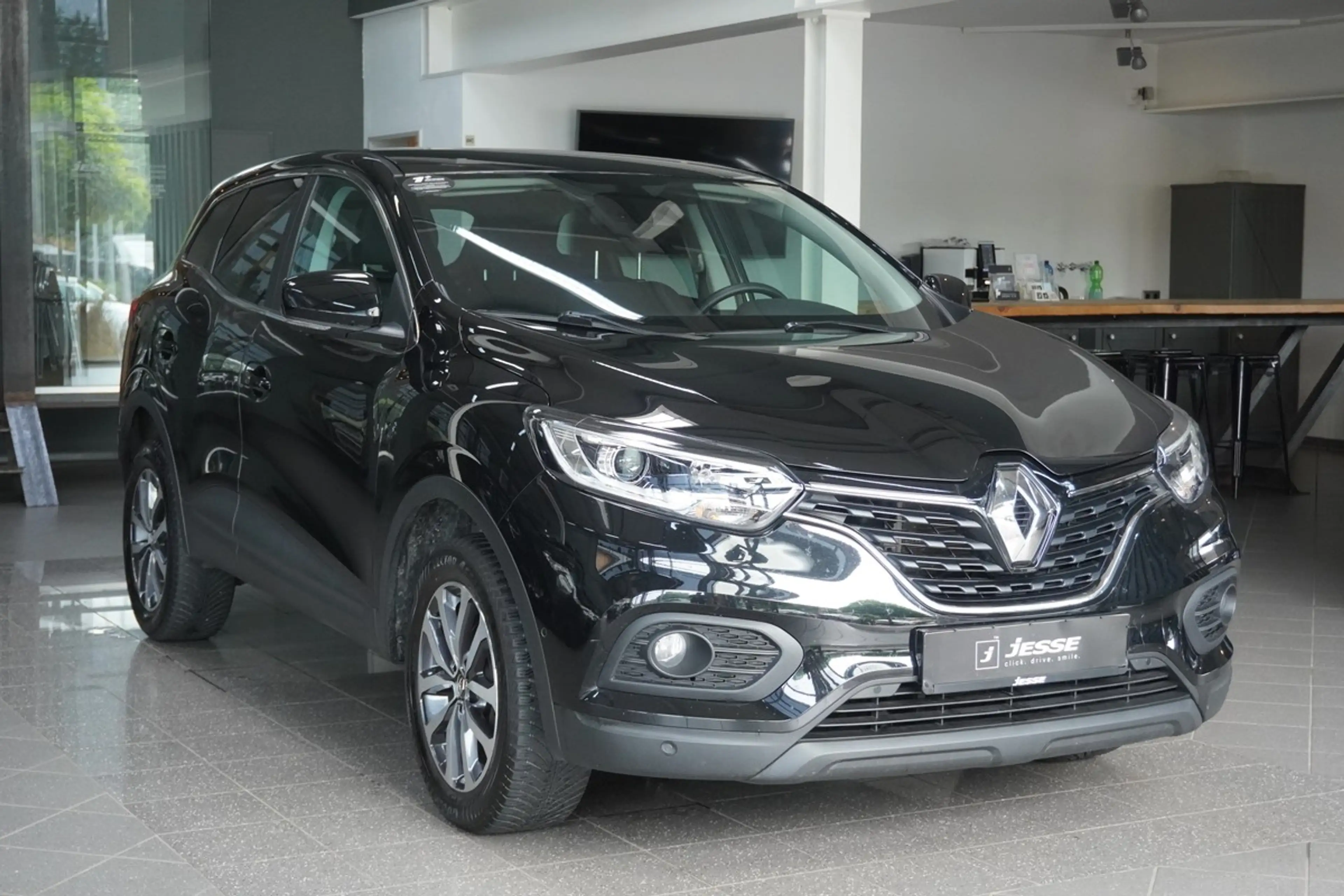 Renault Kadjar 1.3 TCe 140 Intens SHZ PDC Temp R.Cam — photo 3