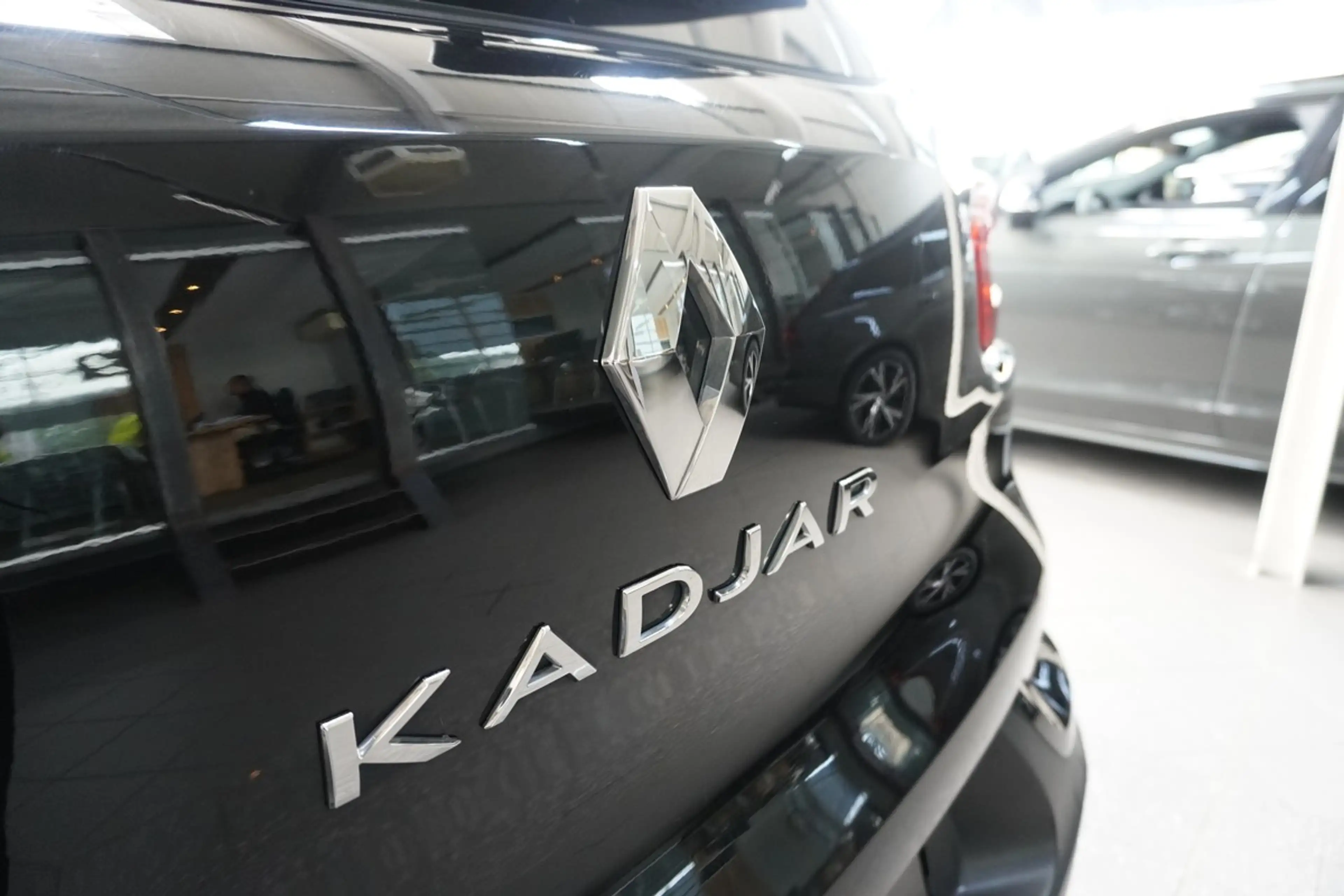 Renault Kadjar 1.3 TCe 140 Intens SHZ PDC Temp R.Cam — photo 28