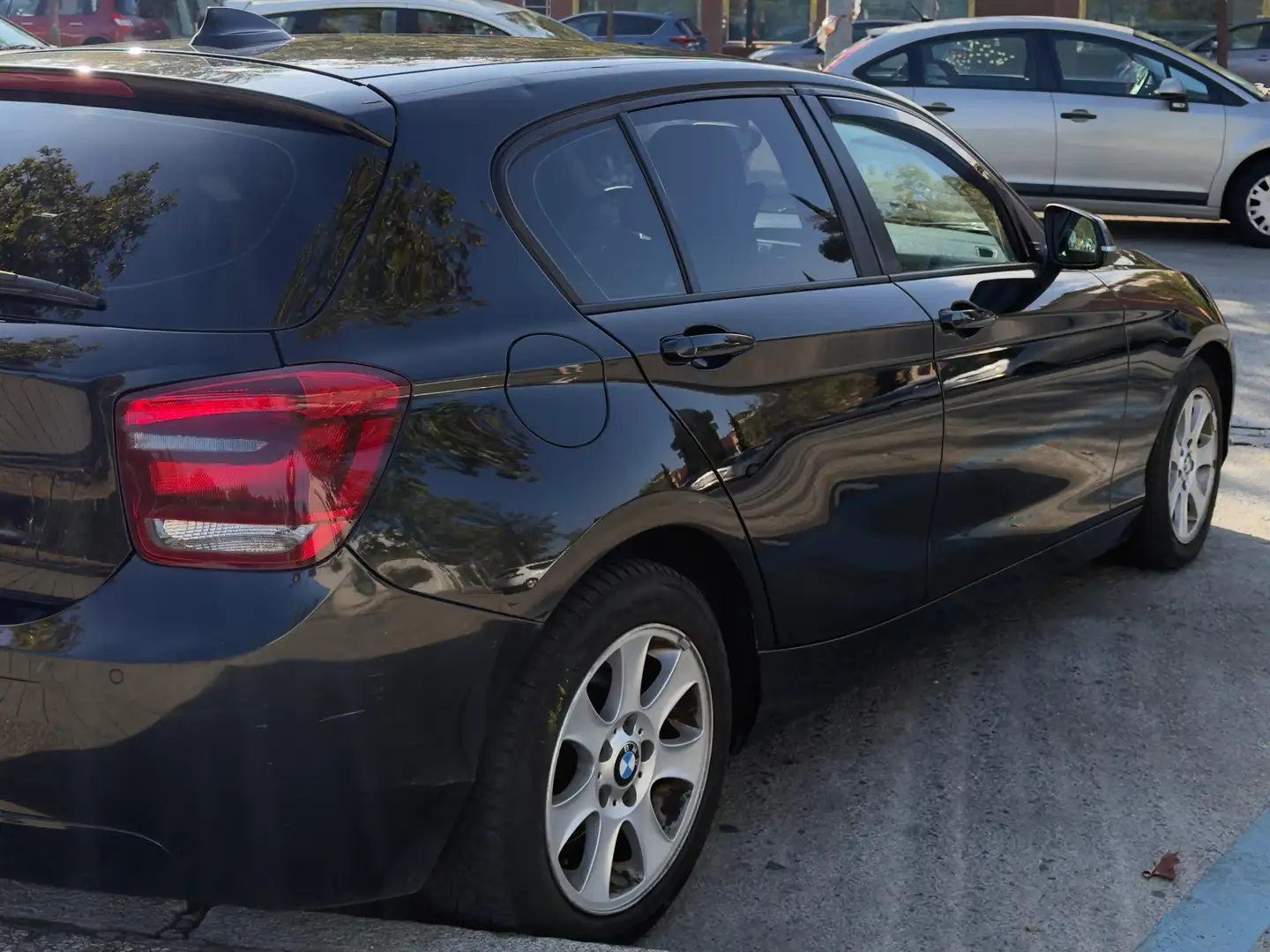 BMW 116 116d Negro - 2