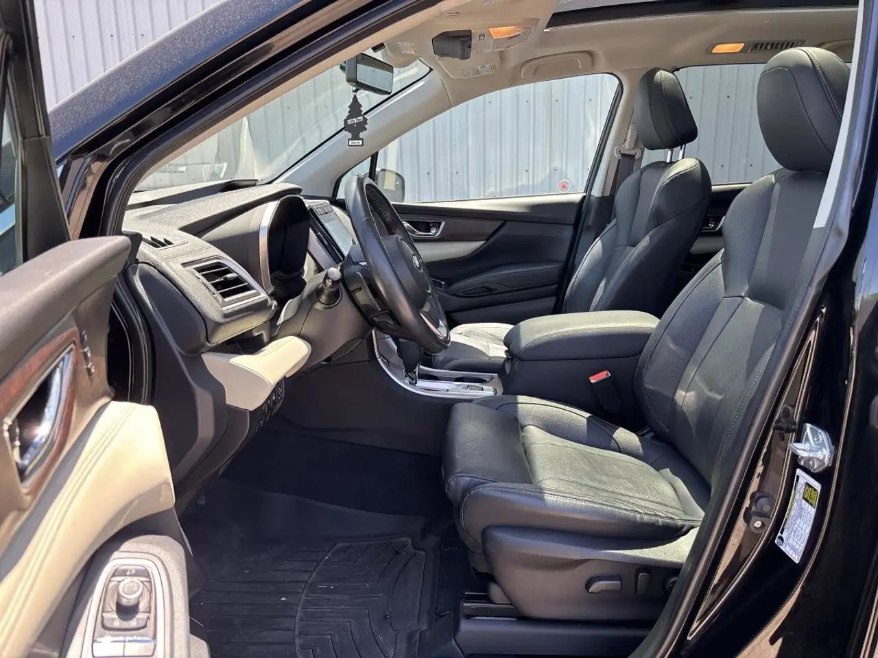 Subaru Ascent снимка Subaru Ascent