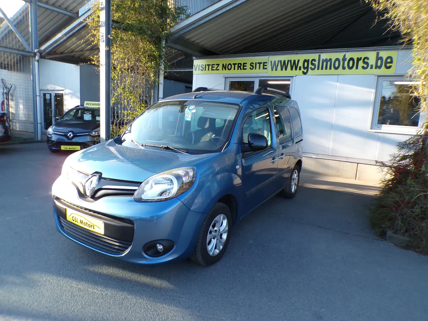 Renault Kangoo 1.2 TCe 115cv Bleu 04/15 Airco Radio Bluetooth USB Bleu - 1