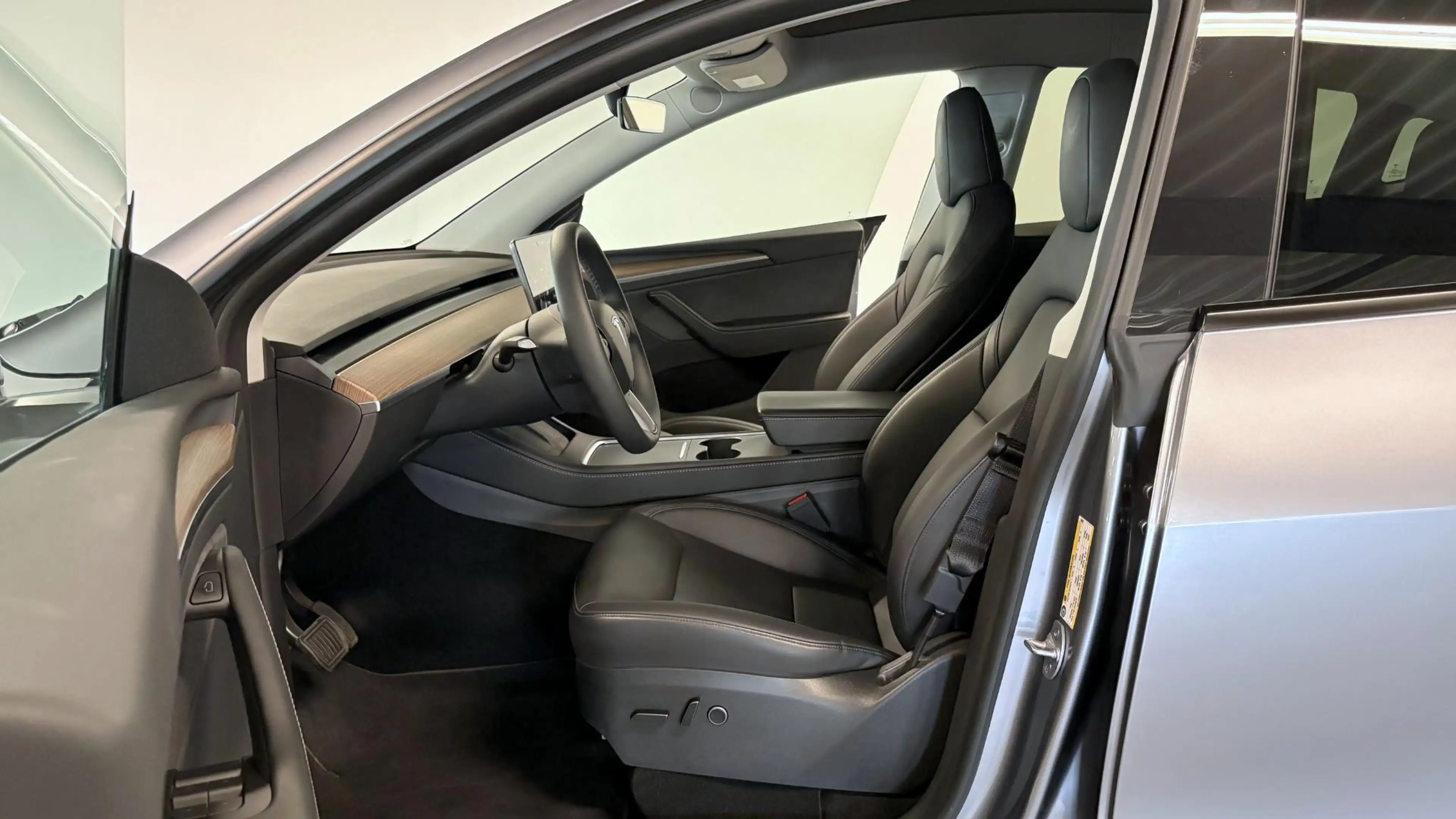 Tesla Model Y Long Range AWD 75 kWh | 1e eigenaar | niet in gero — photo 6