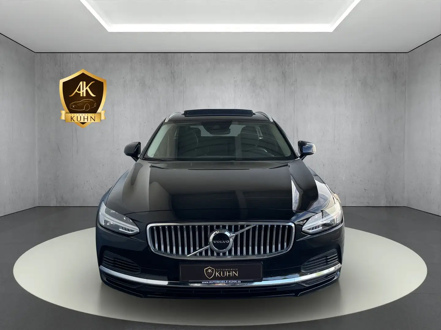 Volvo V90 Inscription Recharge Plug-In Hybrid AWD* Nero - 2