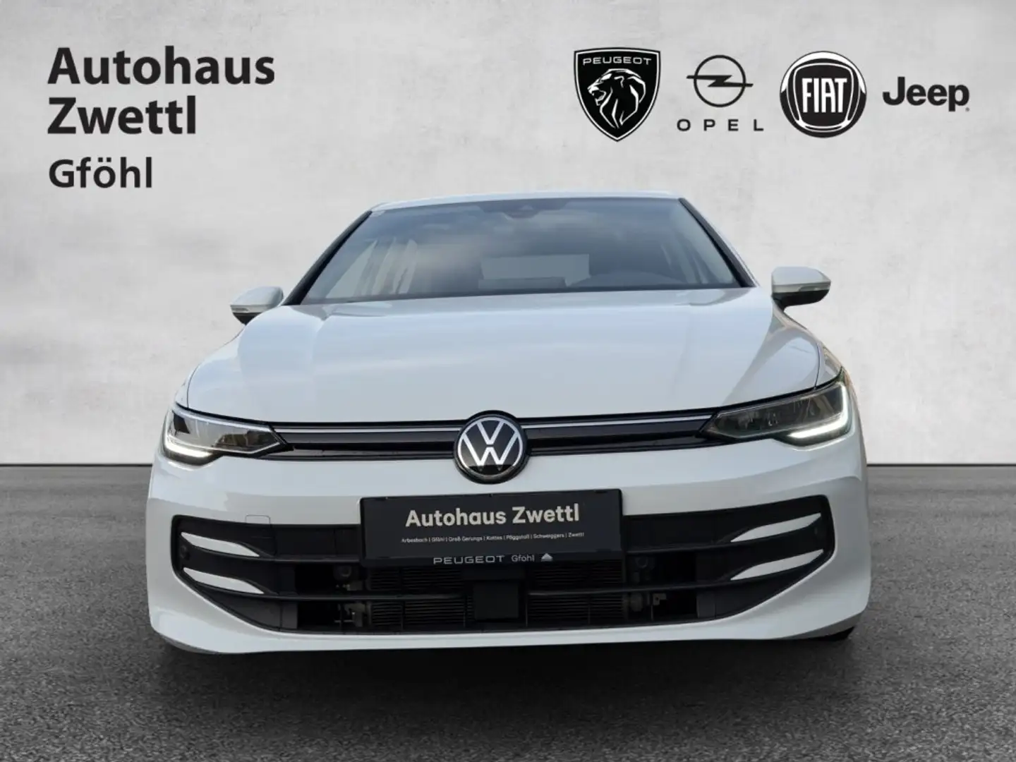 Volkswagen Golf VIII Golf Life 1,5 TSI ACT Weiß - 2