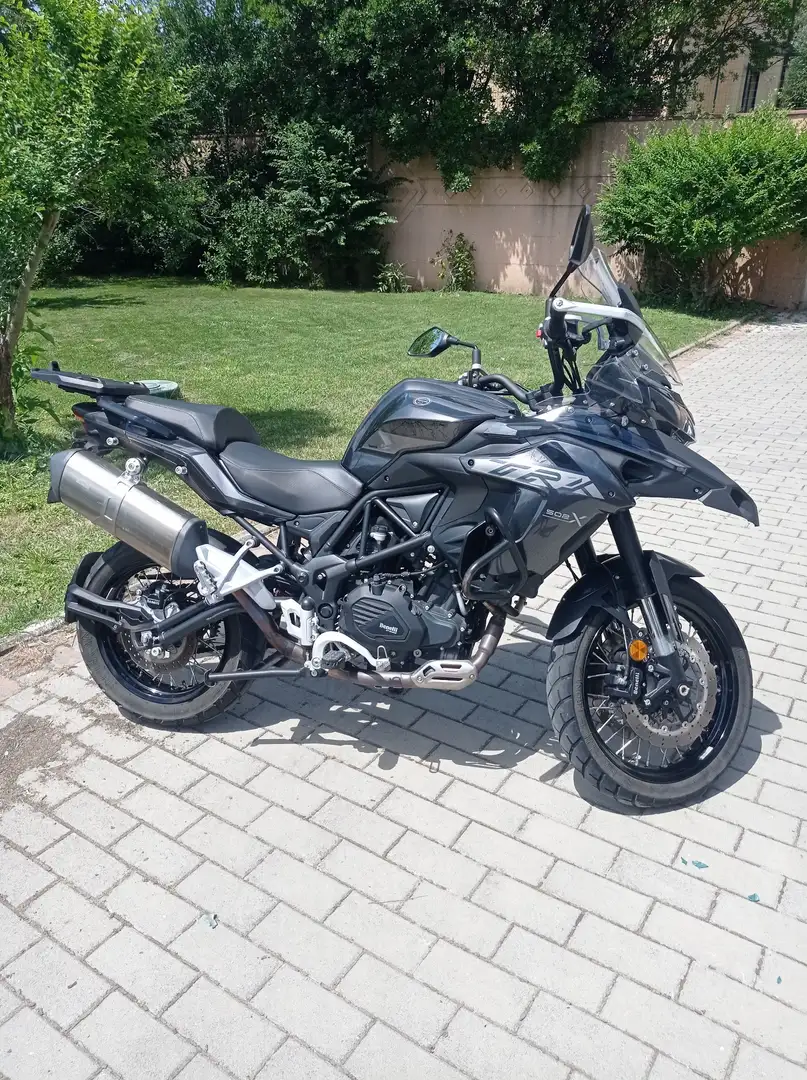 Benelli TRK 502 x Чорний - 1