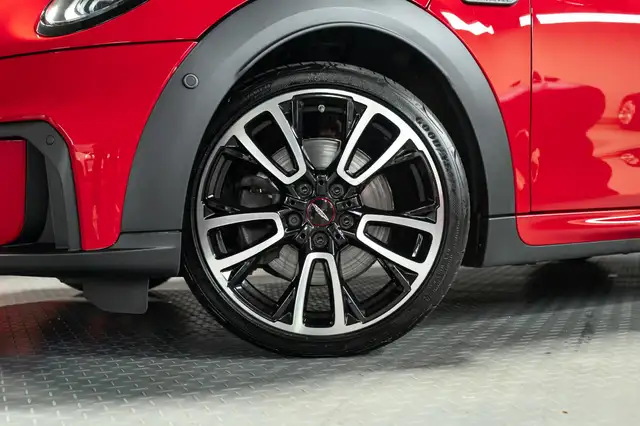 Mini Cooper Cooper view 2