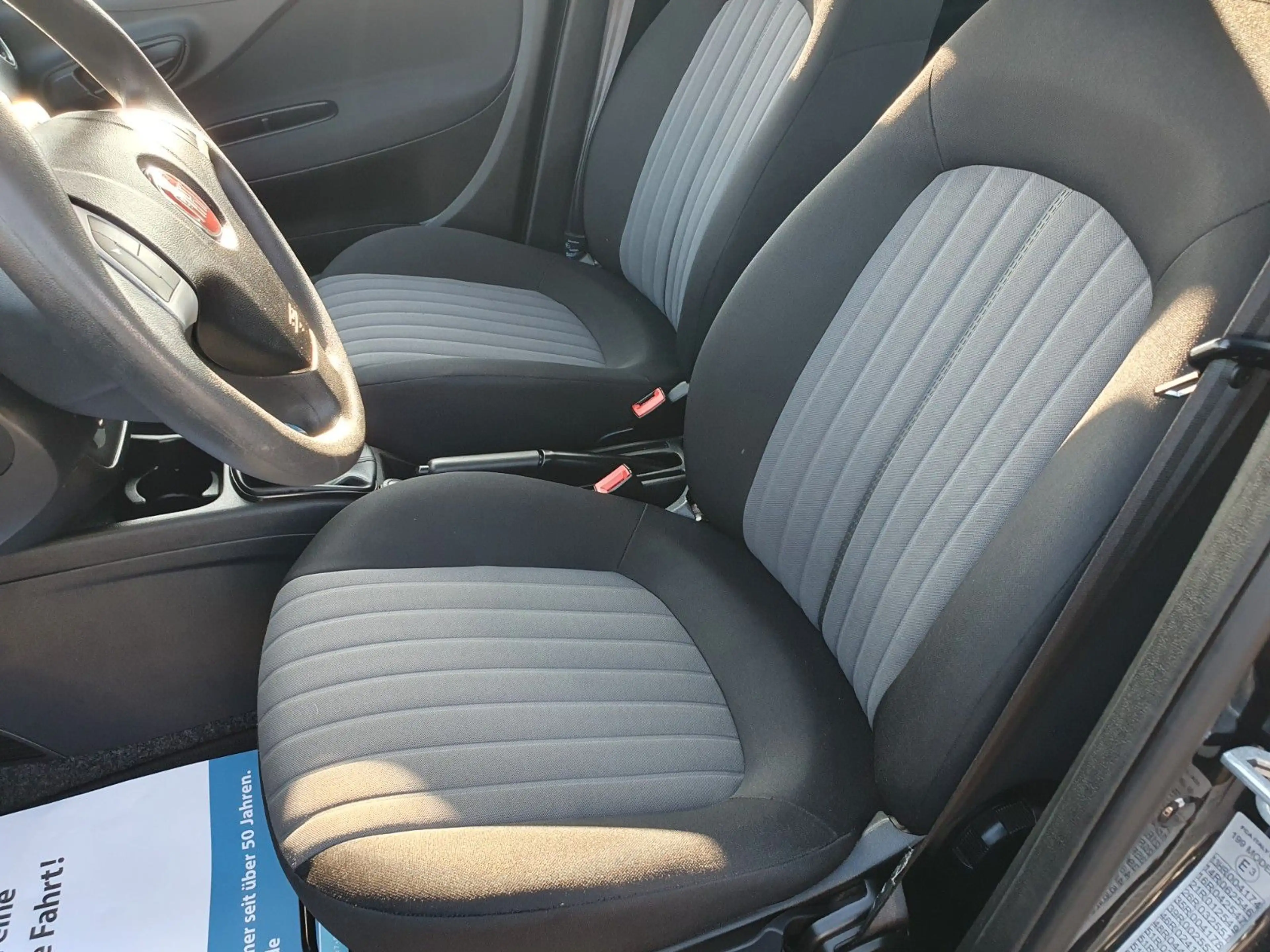 Fiat Punto 1.2 GARANTIE KLIMAANLAGE NAVIGATION — photo 11