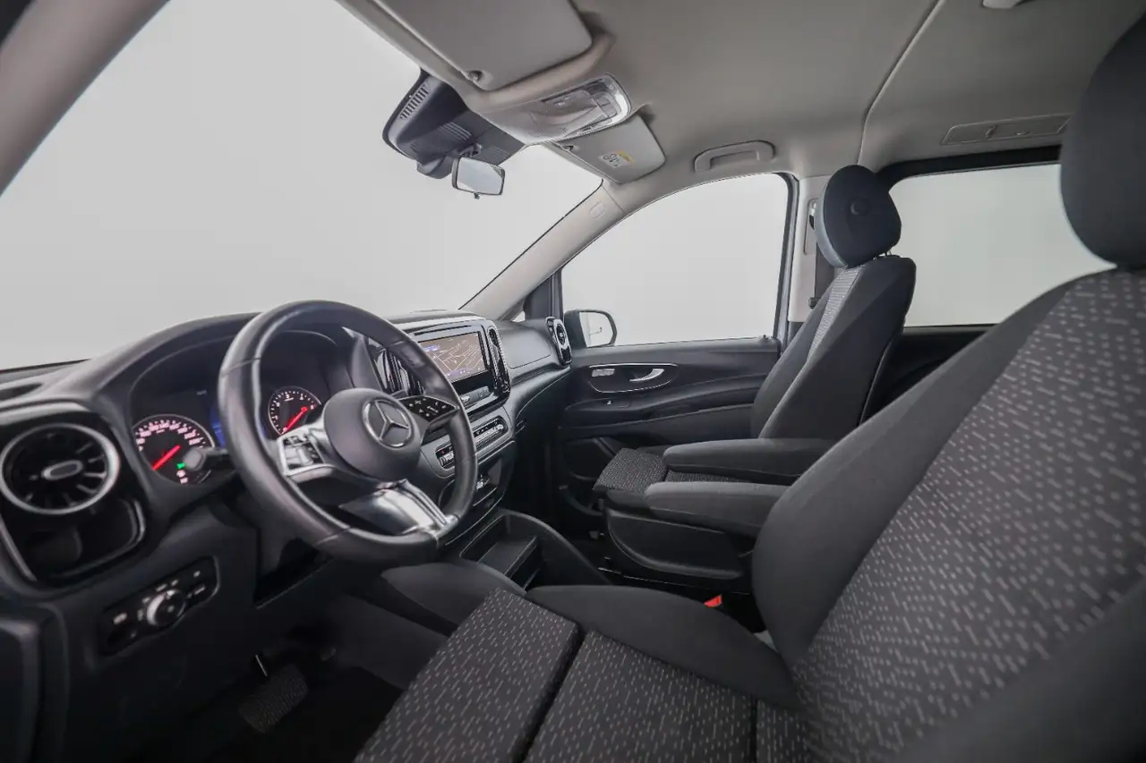 Mercedes-Benz Vito 119 CDI Kombi 4x4 PRO Lang AHK 2,5t 8 Sitze 8