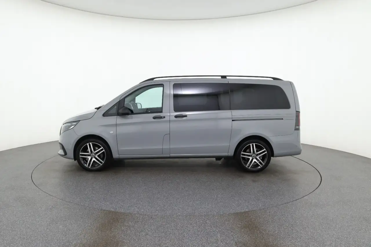 Mercedes-Benz Vito 119 CDI Kombi 4x4 PRO Lang AHK 2,5t 8 Sitze 5