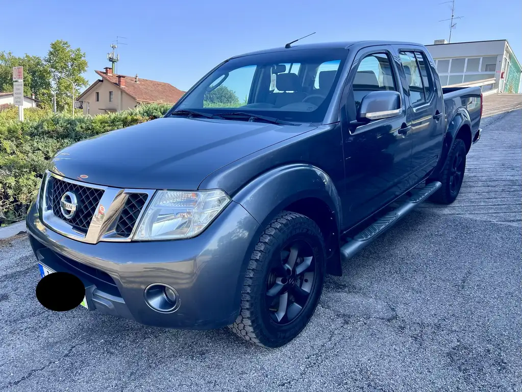 Nissan Navara 2015 из Европы — купить под ключ