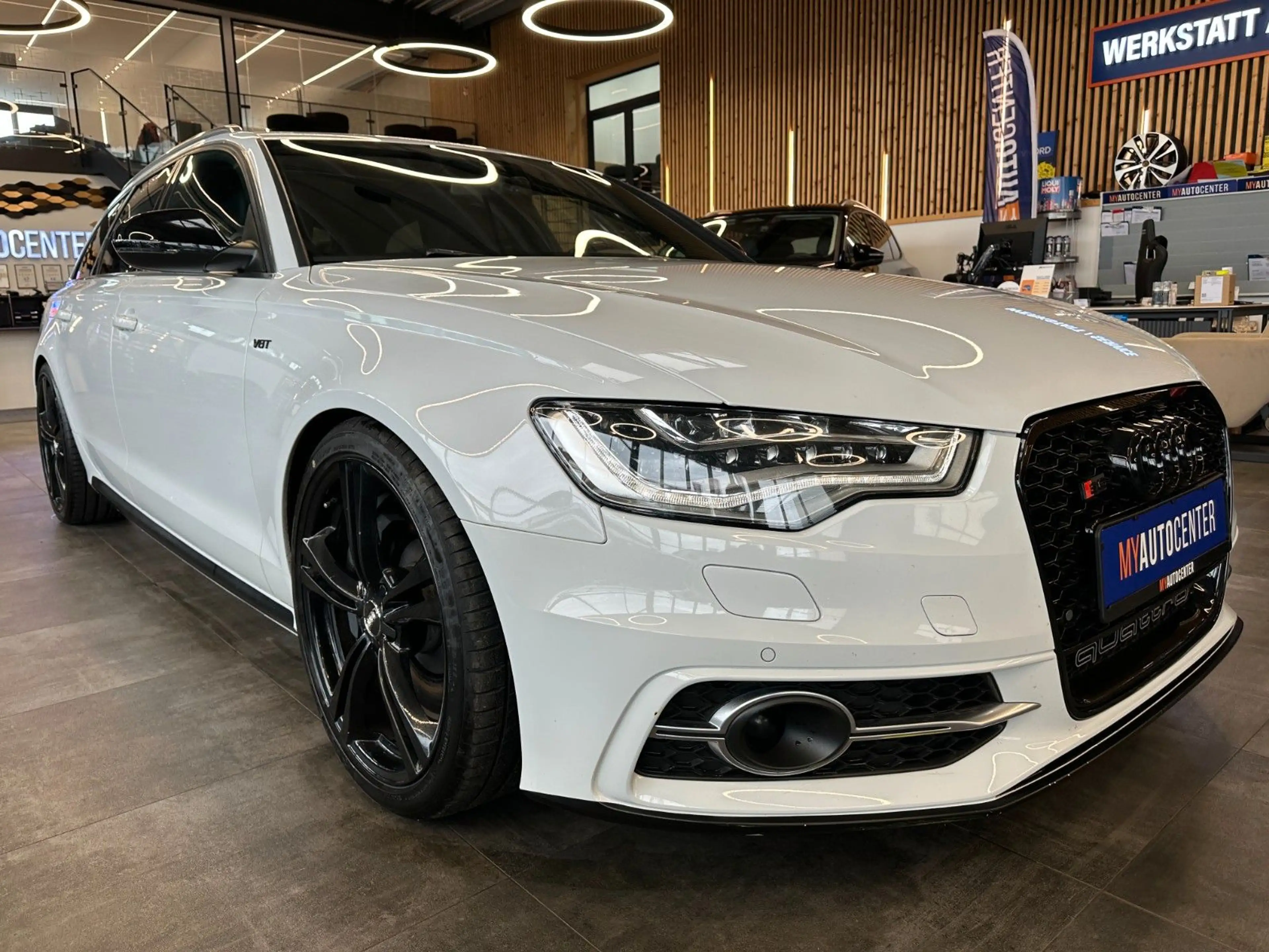 Audi S6 *MEMORY*PANO*4-ZONEN*BOSE*LED*ACC*AHK*LUFTFAHR — photo 3
