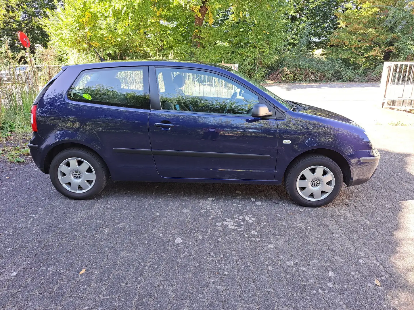 Volkswagen Polo 9N 1.4 Comfort Blau - 2