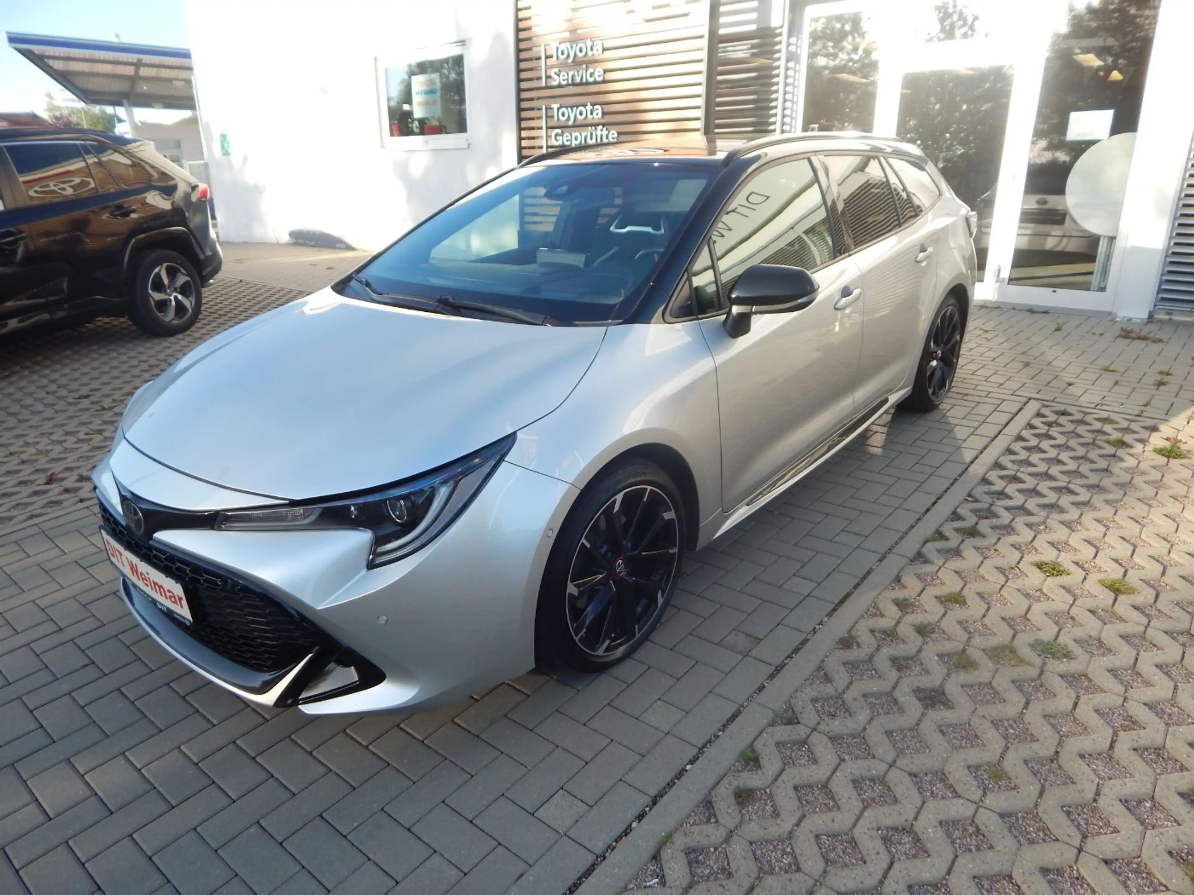 Toyota Corolla Touring s 2.0 GR Sport ACC+LED+Navi+SHZ — photo 2