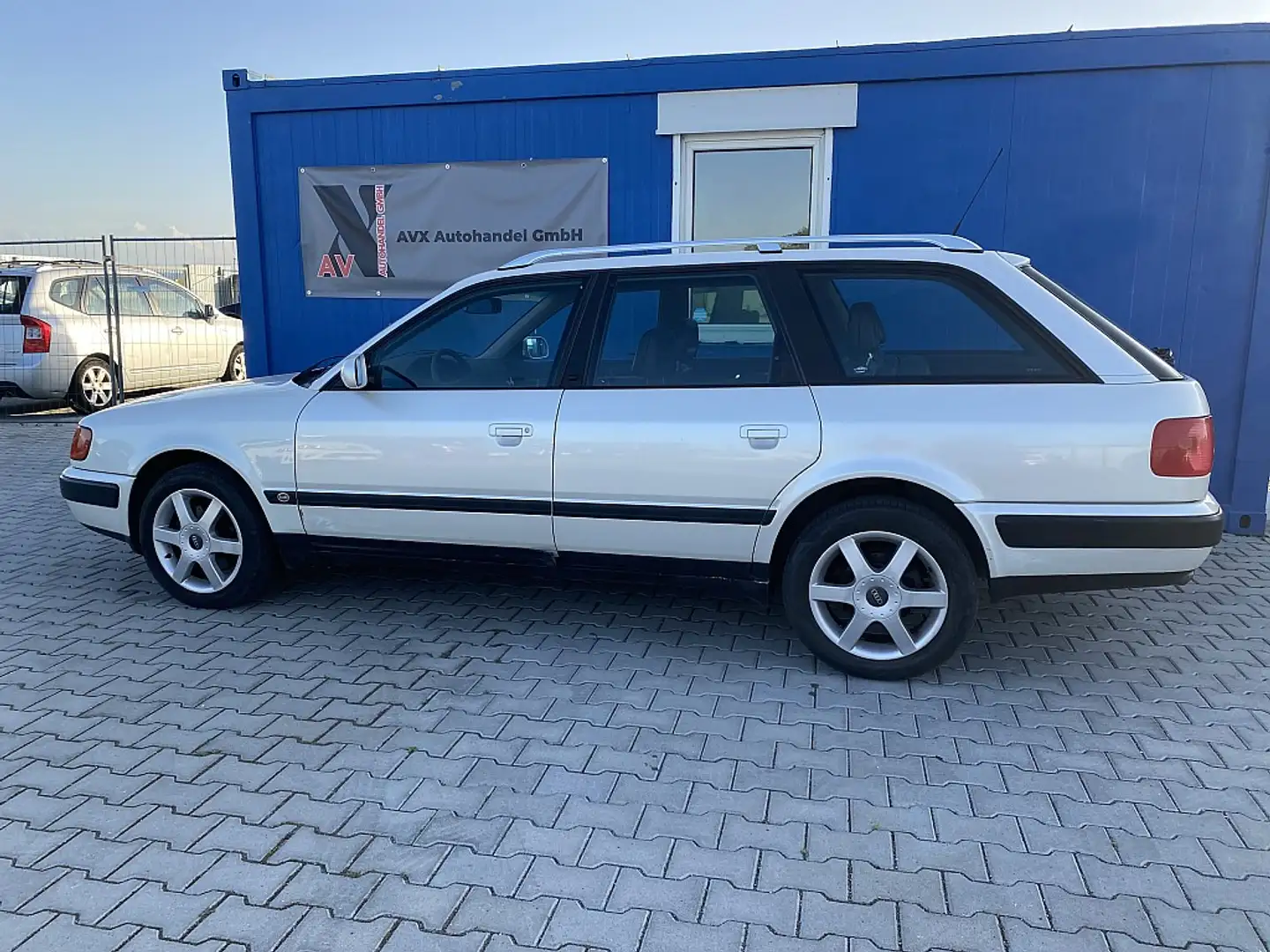 Audi 100 Avant quattro 2,8 E/SEHR GEPFLEGTER ZUSTAND/GUT... Weiß - 2