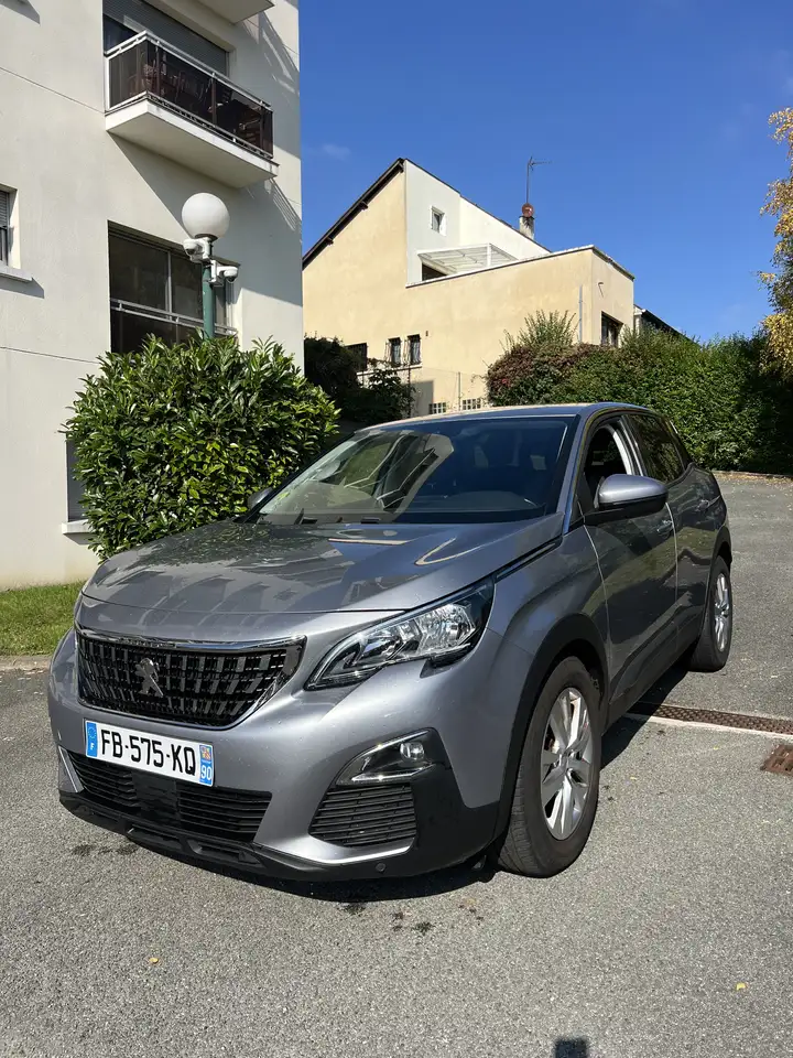 Peugeot 3008 BlueHDi 130ch S\u0026S EAT8 Active
