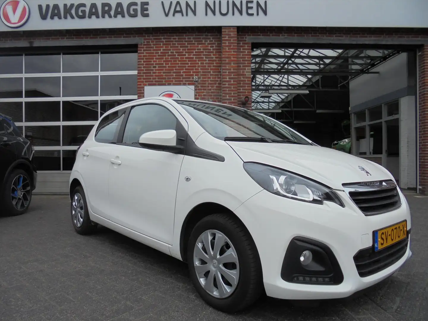 Peugeot 108 1.0 e-VTi 68pk 5D Active||Airco||PDC||Rijklaar|| Wit - 1