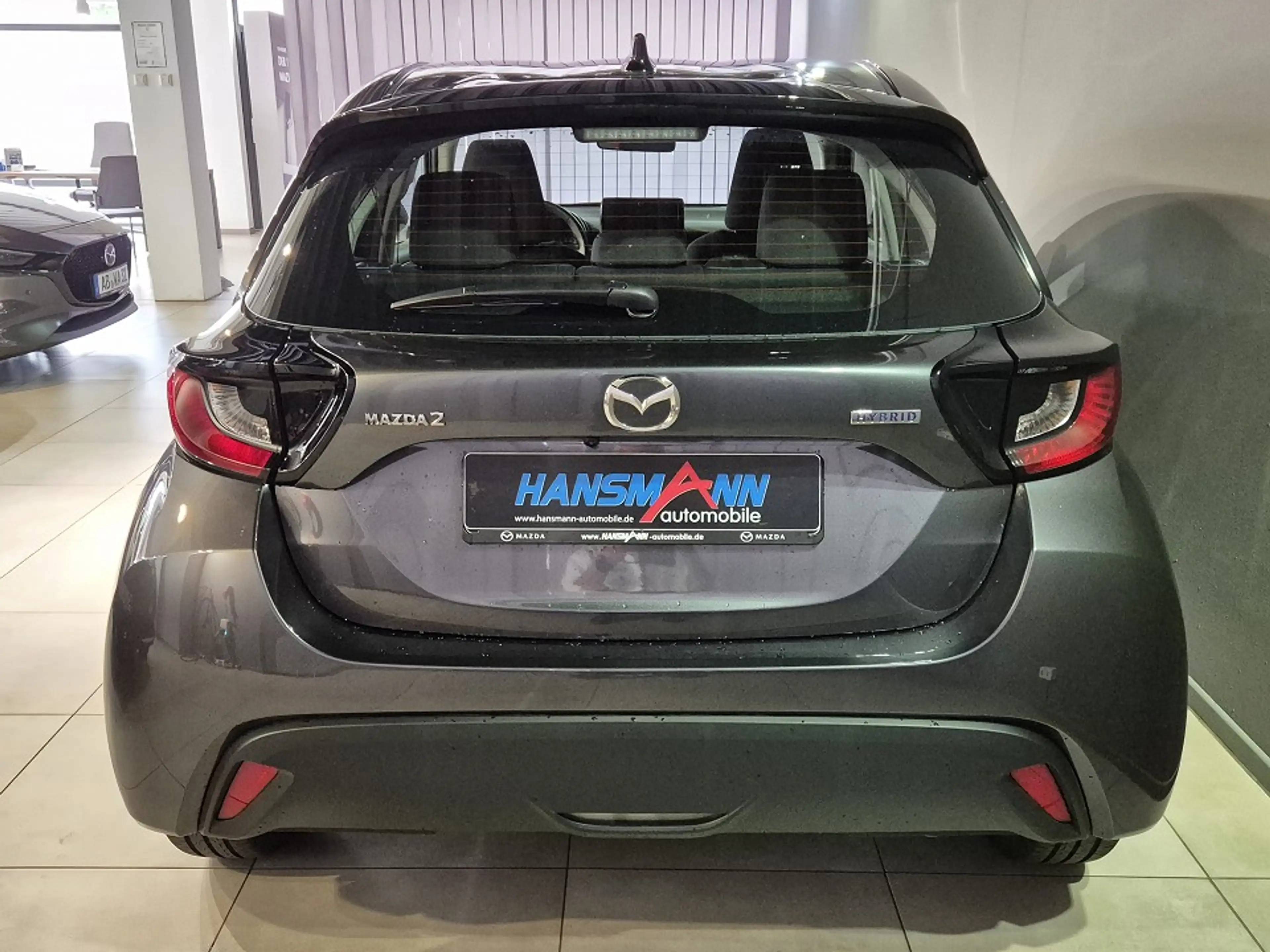 Mazda 2 Hybrid 5HB 1.5L Hybrid VVT-i 116 CVT FWD Centre-Li — photo 4