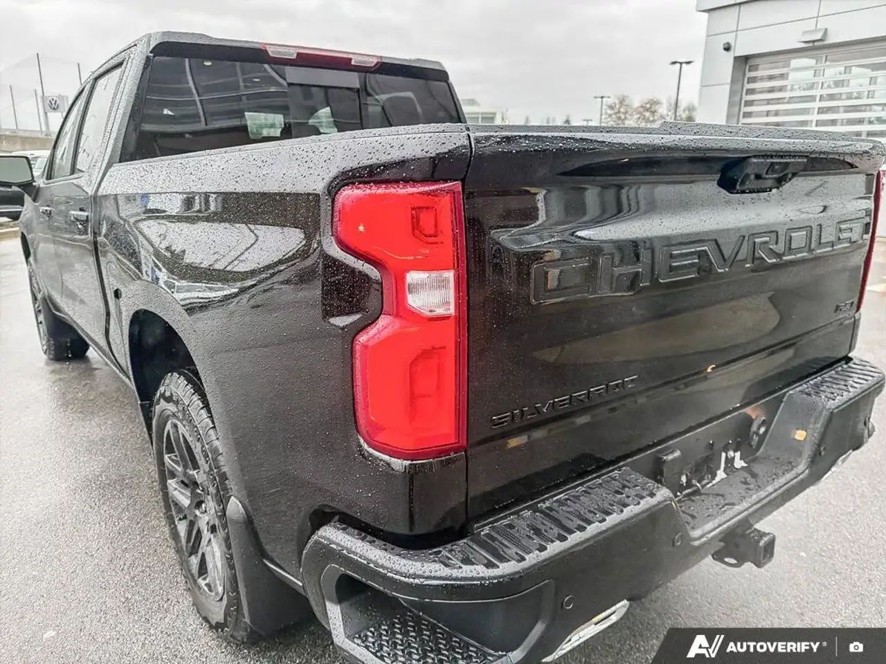 Chevrolet Silverado 1500 photo Chevrolet Silverado 1500