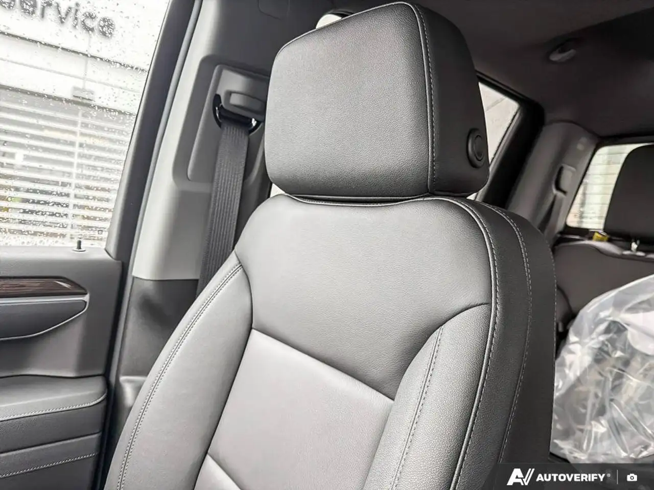 Chevrolet Silverado 1500 photo Chevrolet Silverado 1500