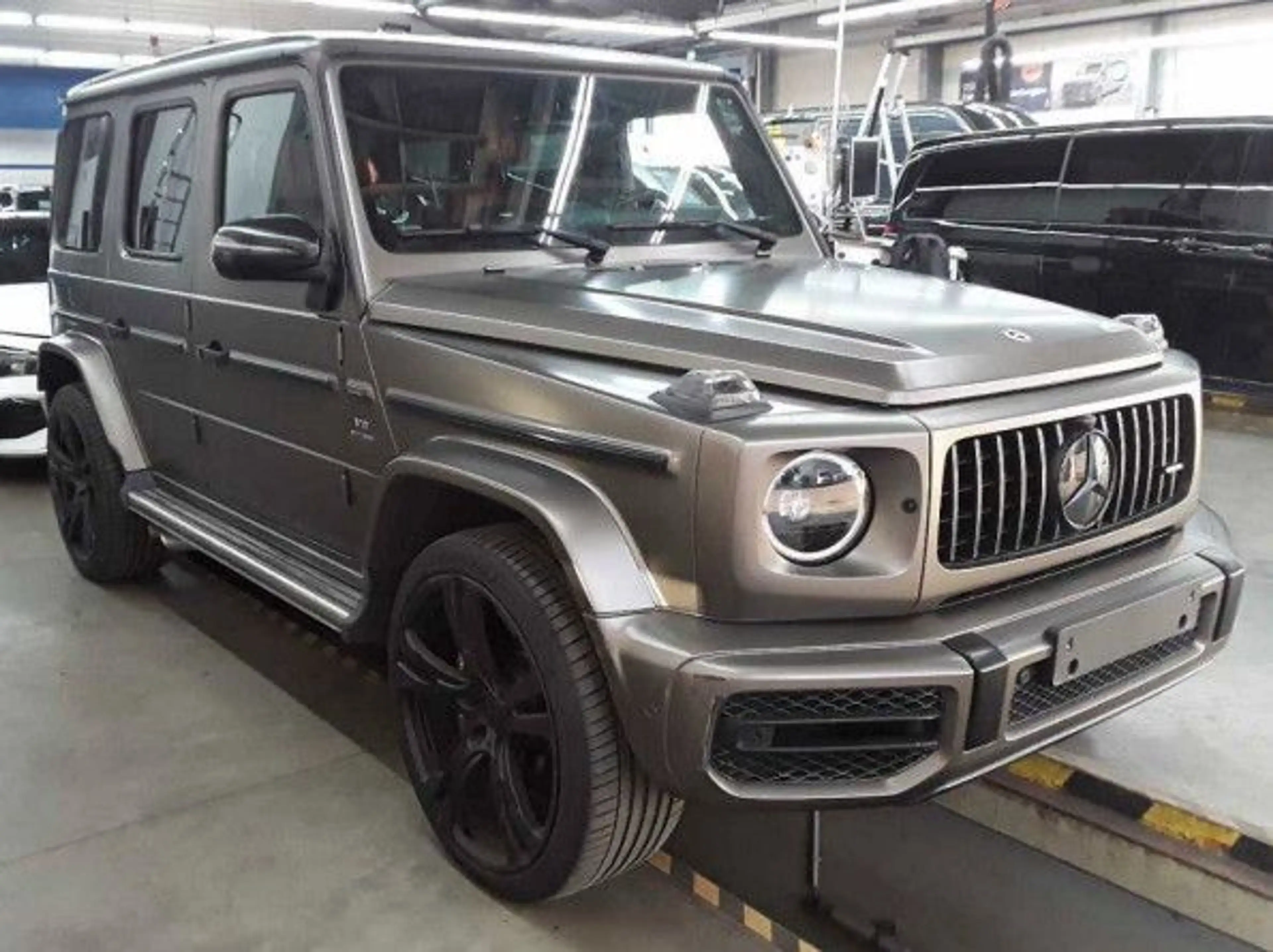 Mercedes-Benz G 63 AMG *MAGNO*RAUTE*23Z*TV*MEGAVOLL*MANUFAKTUR