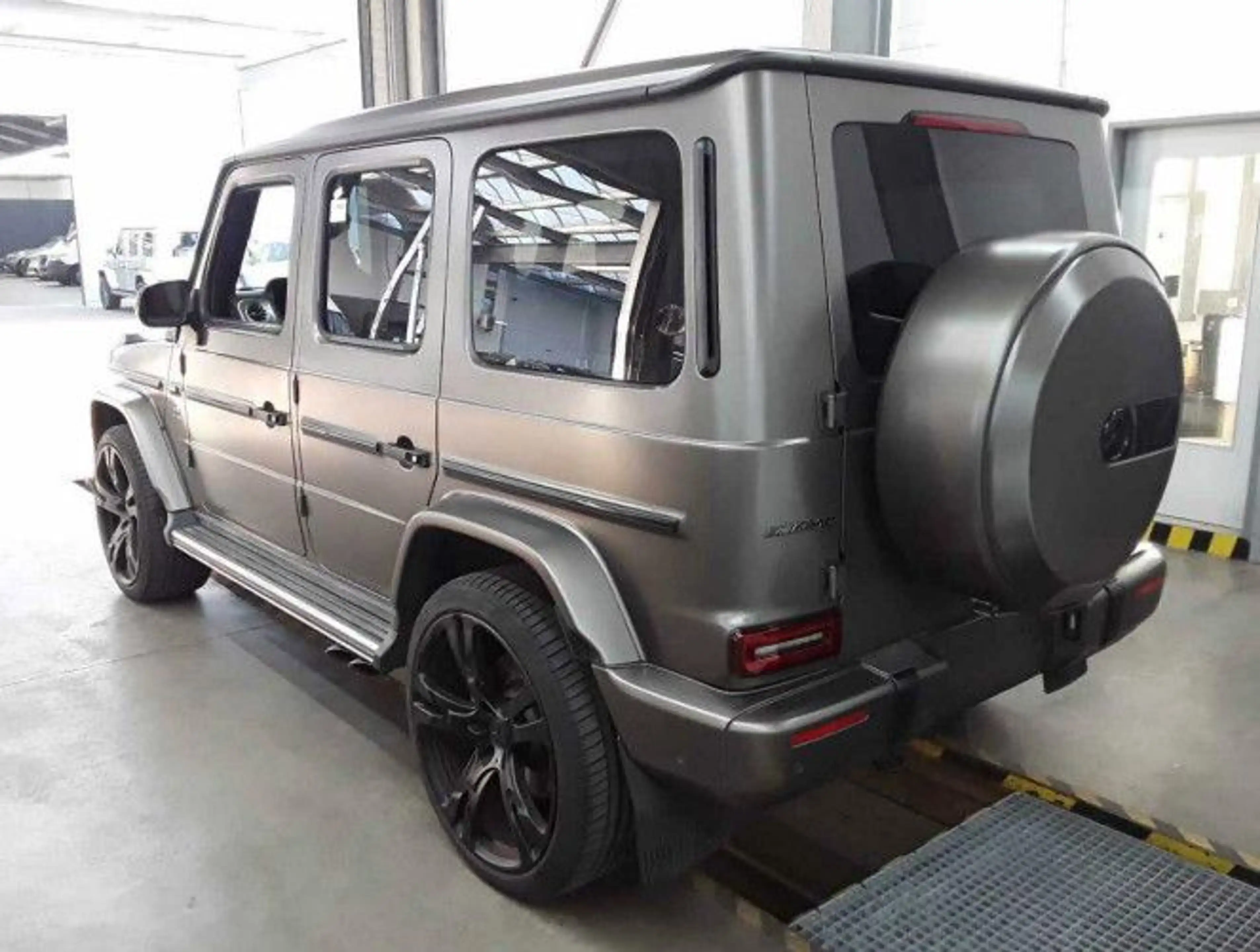Mercedes-Benz G 63 AMG *MAGNO*RAUTE*23Z*TV*MEGAVOLL*MANUFAKTUR — photo 2
