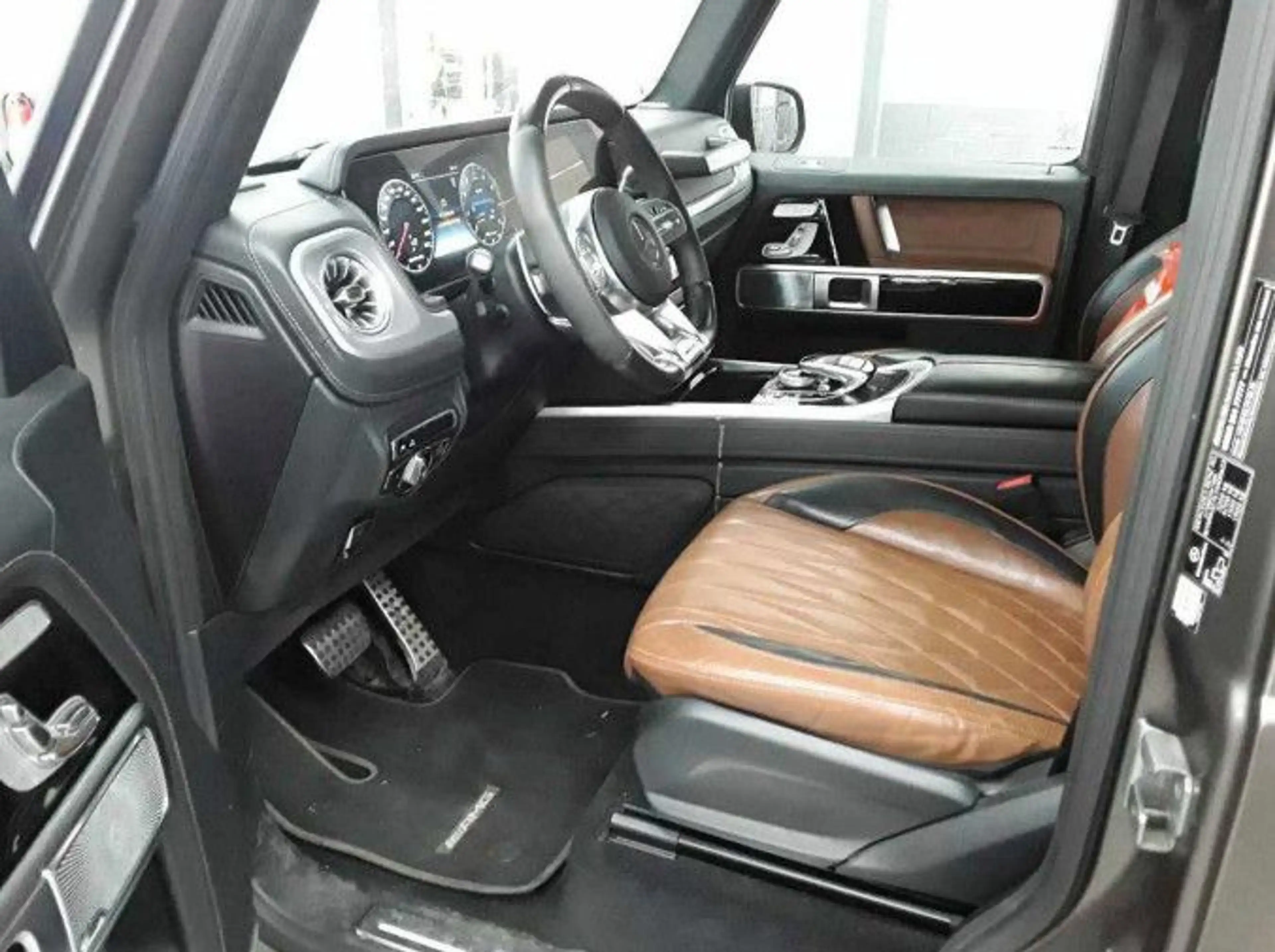Mercedes-Benz G 63 AMG *MAGNO*RAUTE*23Z*TV*MEGAVOLL*MANUFAKTUR — photo 3