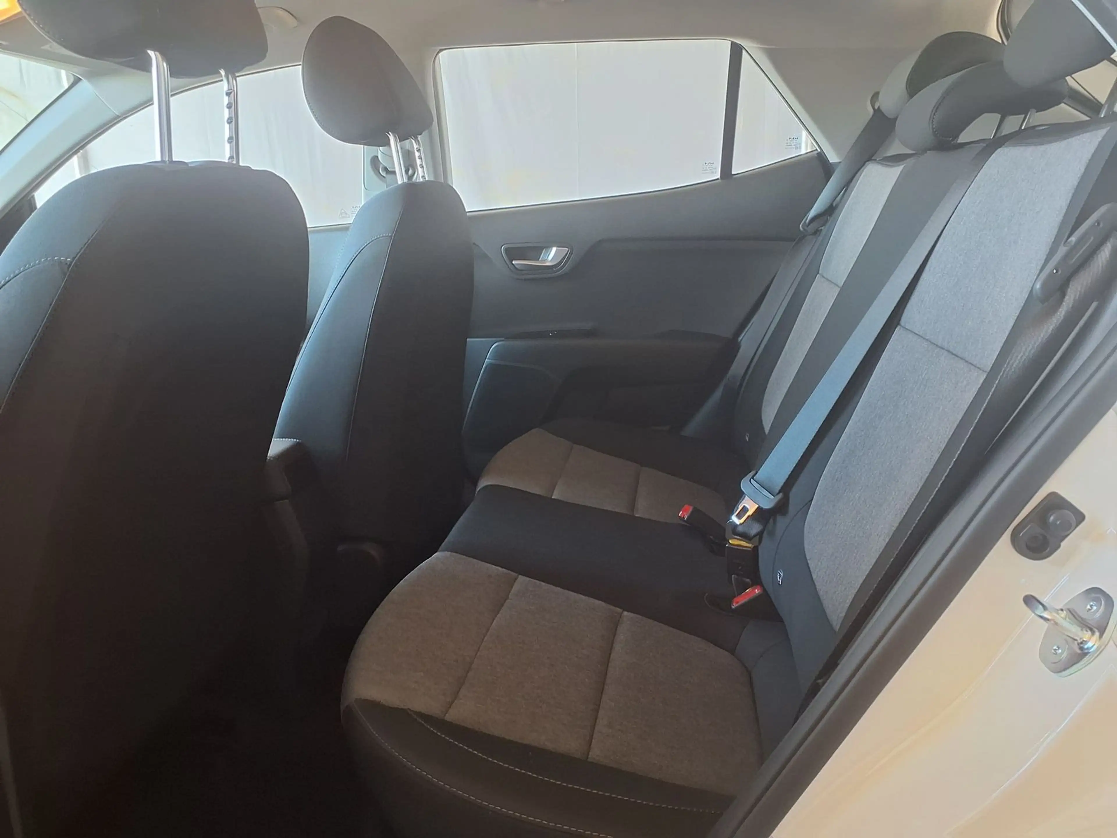 Kia Stonic SPIN RFK|Navi|Carplay|Klima|PDC|SHZ|DAB — photo 6
