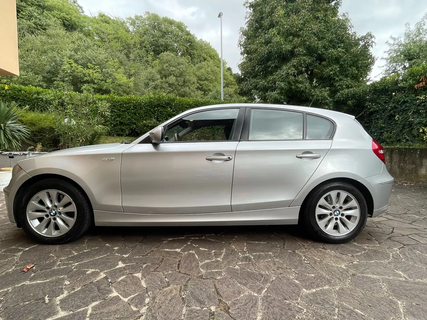 BMW 120 Serie 120 d Argent - 1