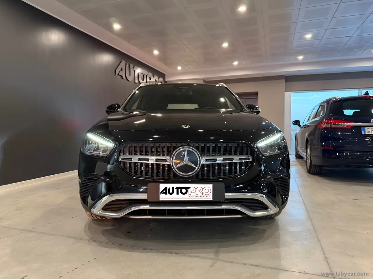 Mercedes-Benz GLA 180