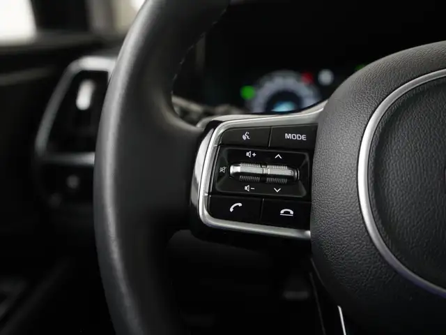 Kia Sorento view 8