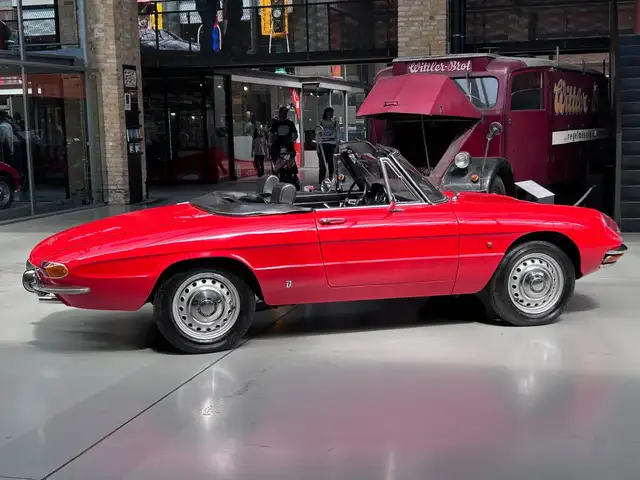 Alfa Romeo Spider Rundheck-Spider 1600, 2.Hd.,Pappbrief!