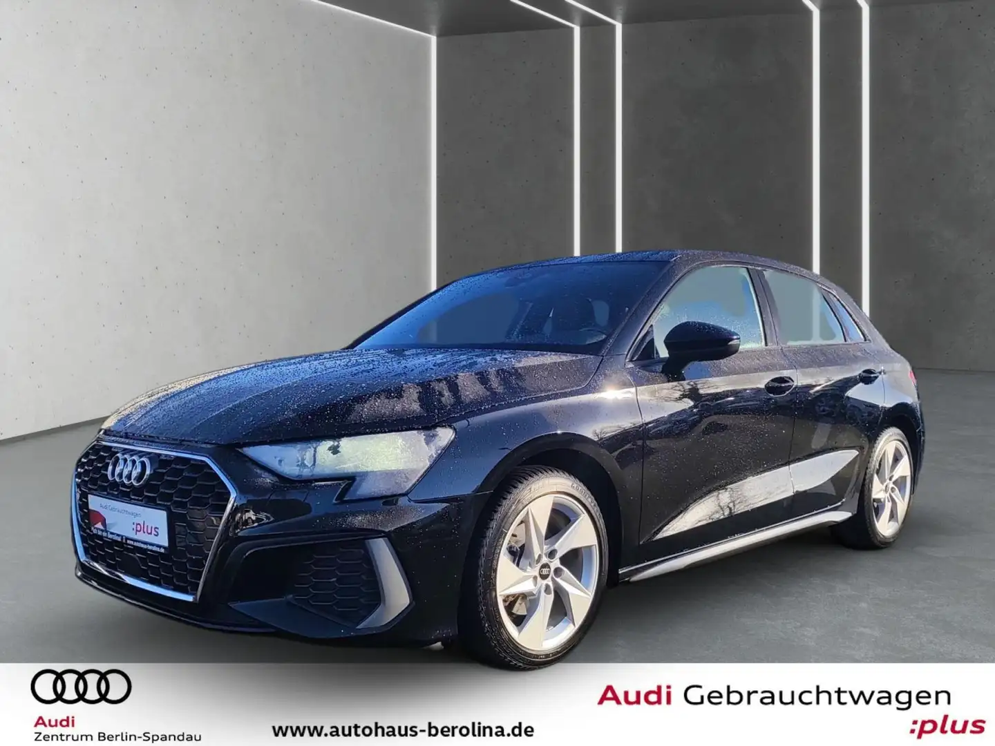 Audi A3 30 TFSI S line S tronic *SHZ*PDC* Schwarz - 2