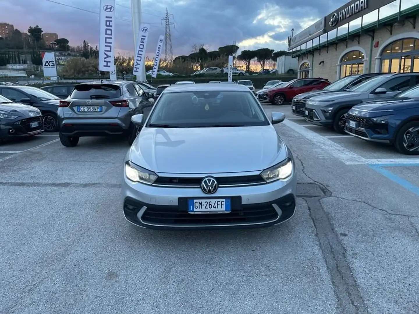 Volkswagen Polo 1.0 TSI DSG Life Grigio - 2