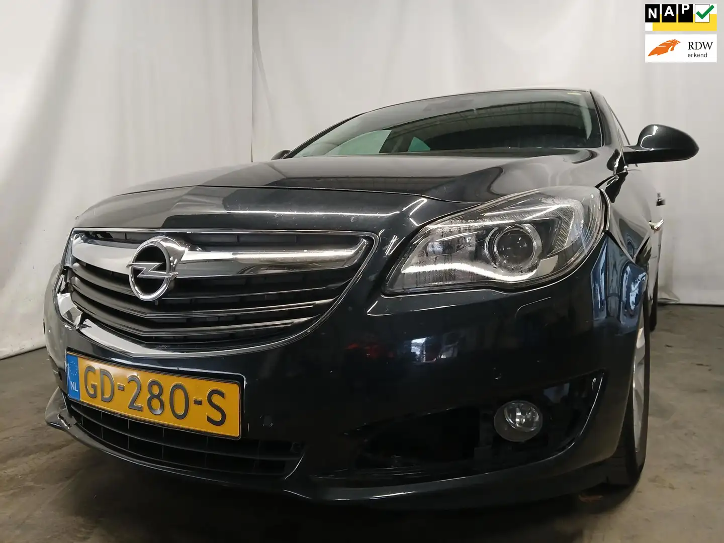 Opel Insignia 1.4 T EcoFLEX Business+ SCHADEAUTO Zwart - 1