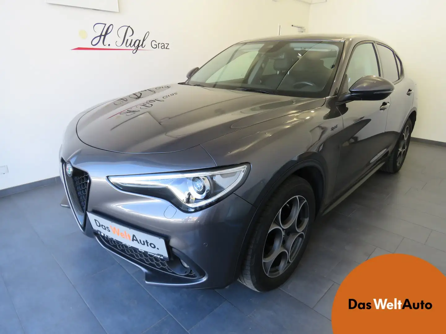 Alfa Romeo Stelvio Sprint 2,2 16V 190 AT8 Q4 Grijs - 1