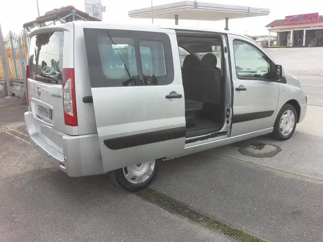 Fiat Scudo 2.0 MJT CON 9 POSTI PANORAMA AUTOVETTURA
