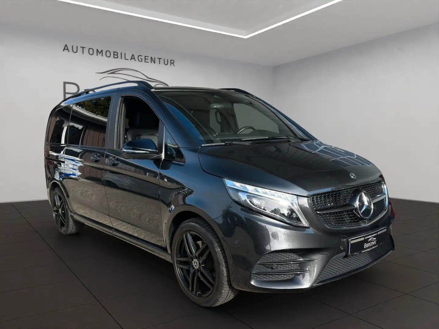 Mercedes-Benz V 300 d AMG Edition kompakt  4MATIC*360grad* Gris - 1