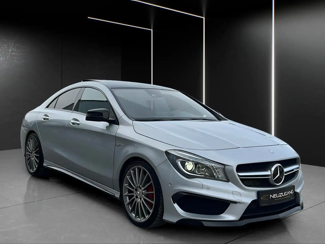 Mercedes-Benz CLA 45 AMG